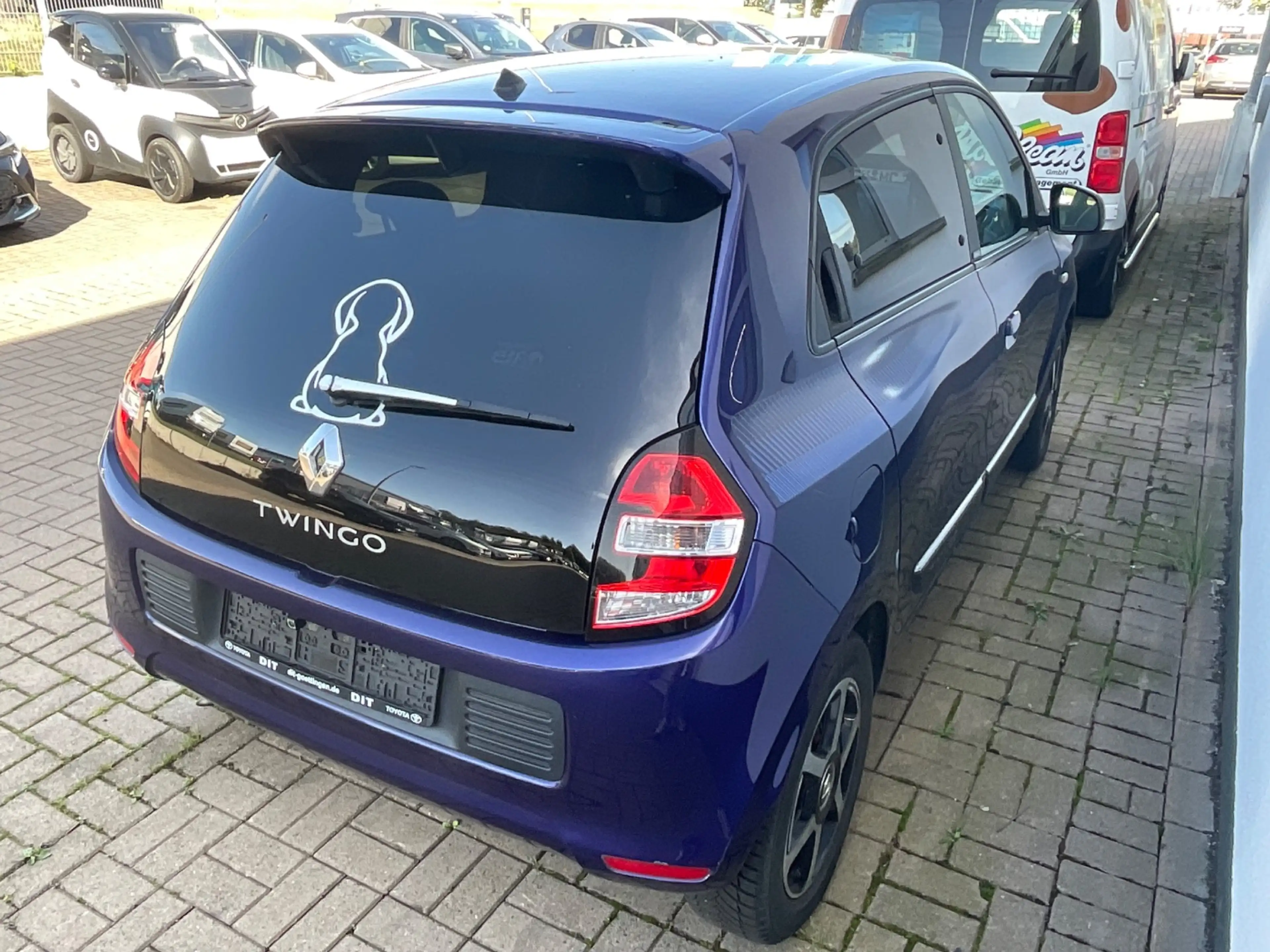 Renault Twingo 1.0 SCe 70 Cosmic SHZ+KlimaA+SoundSys — photo 8