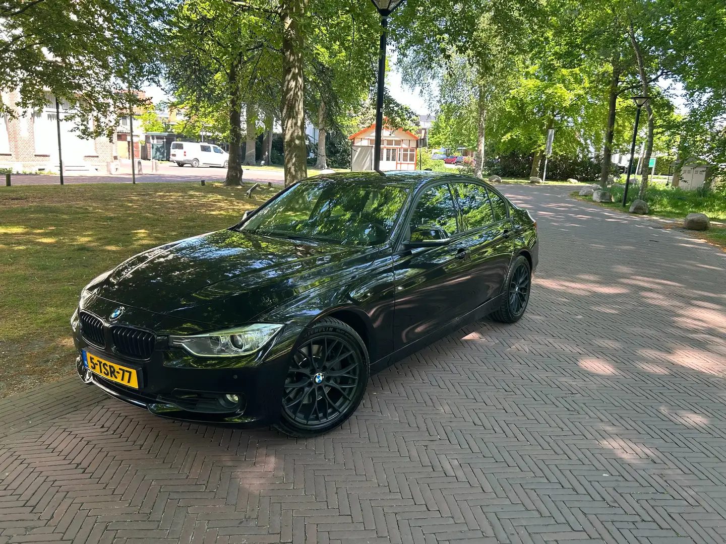 BMW 335 335 335i High Ex. Černá - 2