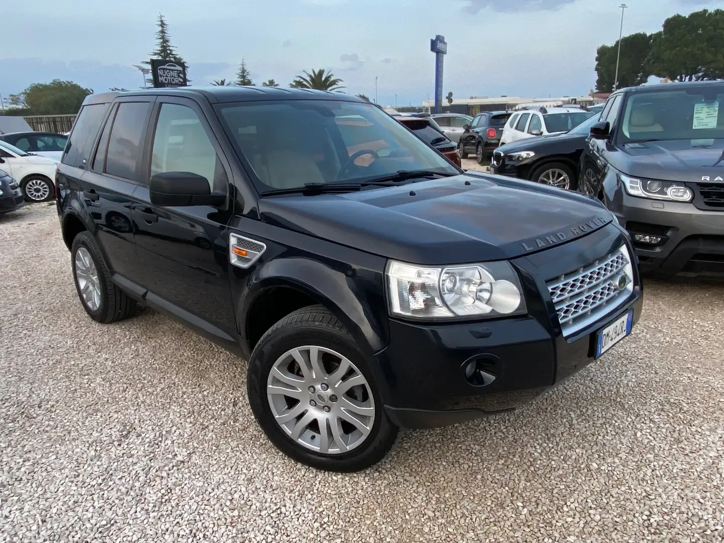 Land Rover Freelander Freelander II 2007 2.2 td4 HSE Schwarz - 1