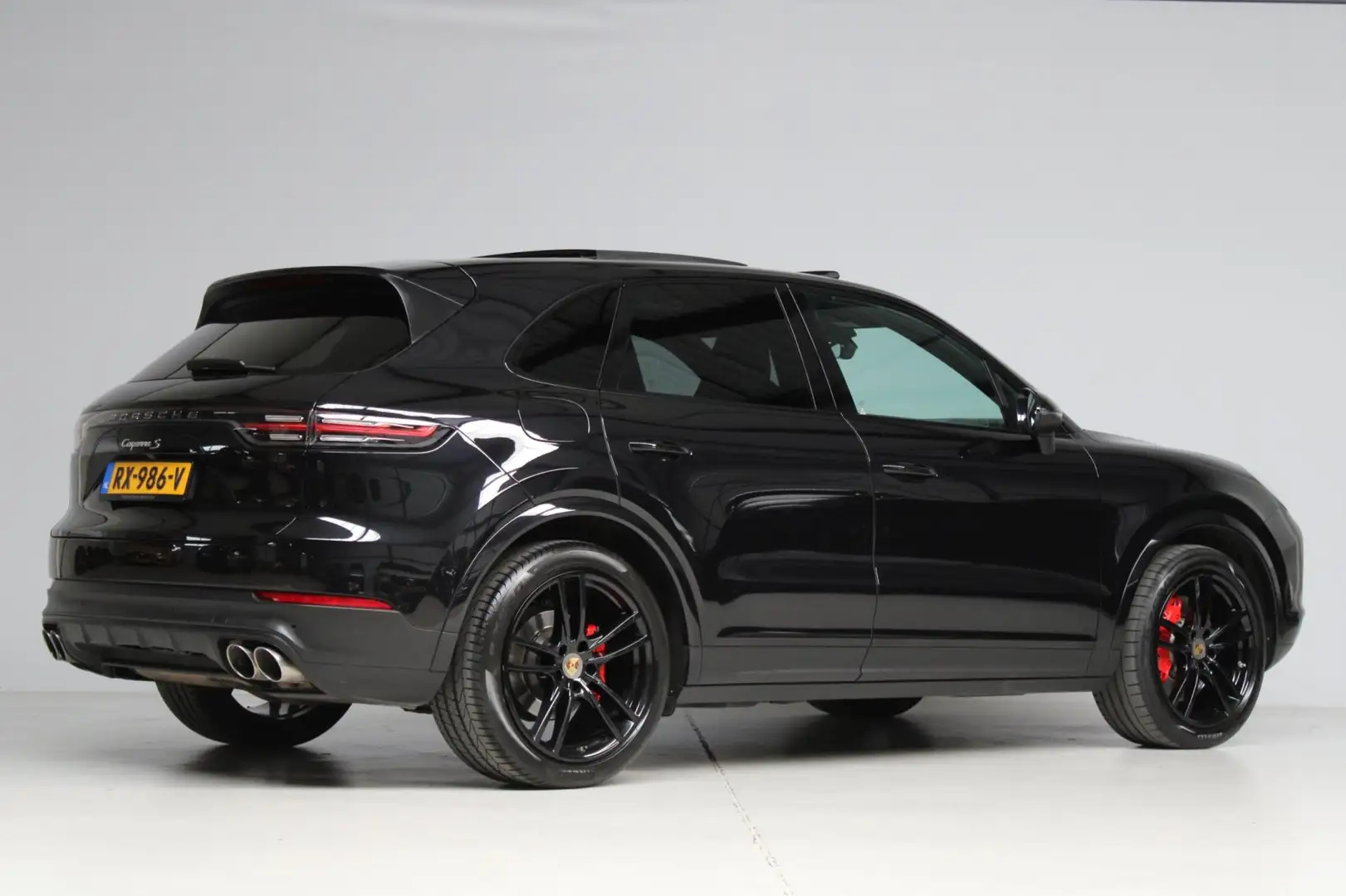 Porsche Cayenne 2.9 S | softclose | panoramadak | luchtvering | el Noir - 2