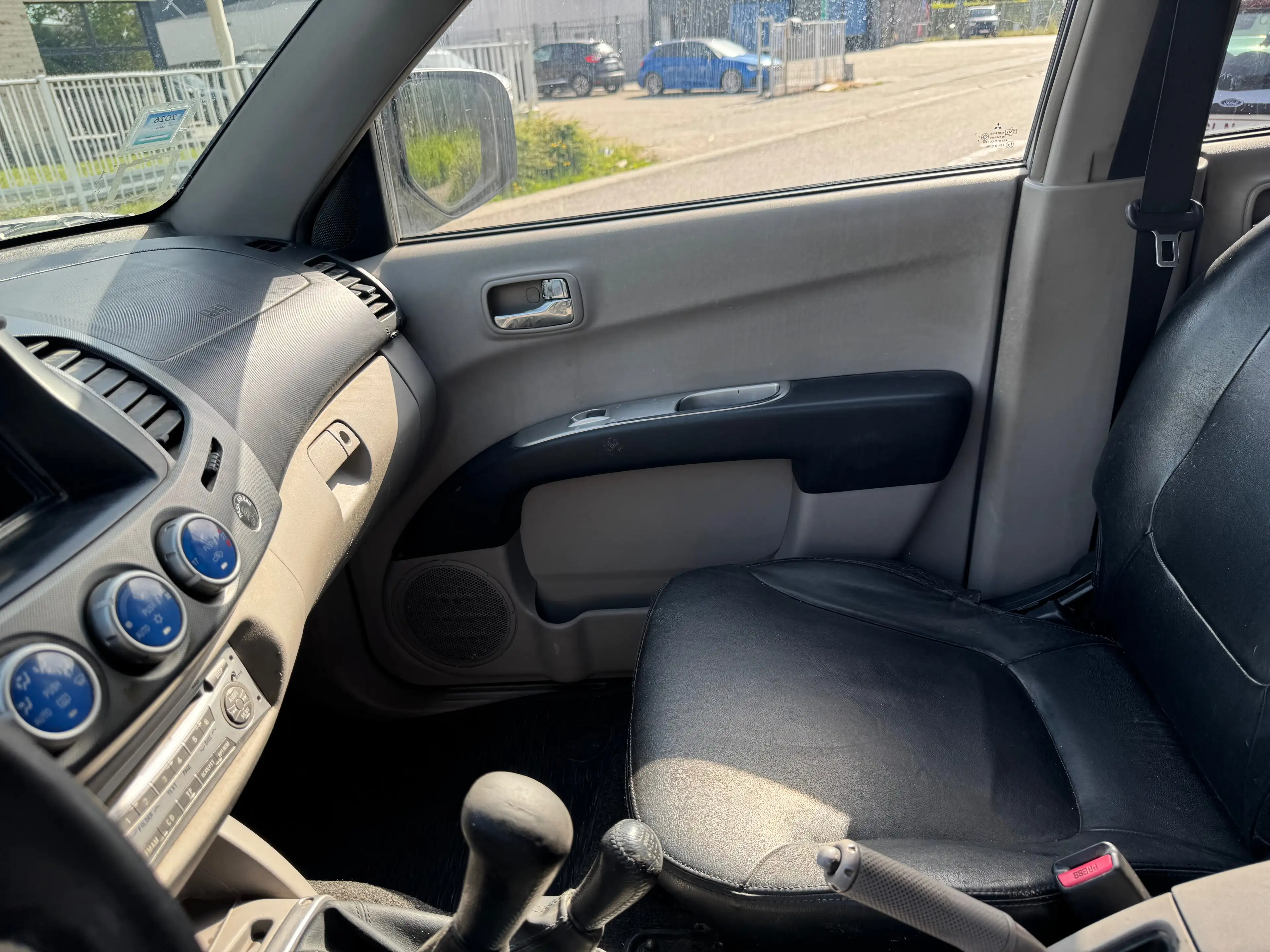 Mitsubishi L200 2.5 Turbo DI-D 4WD City Canyon — photo 11