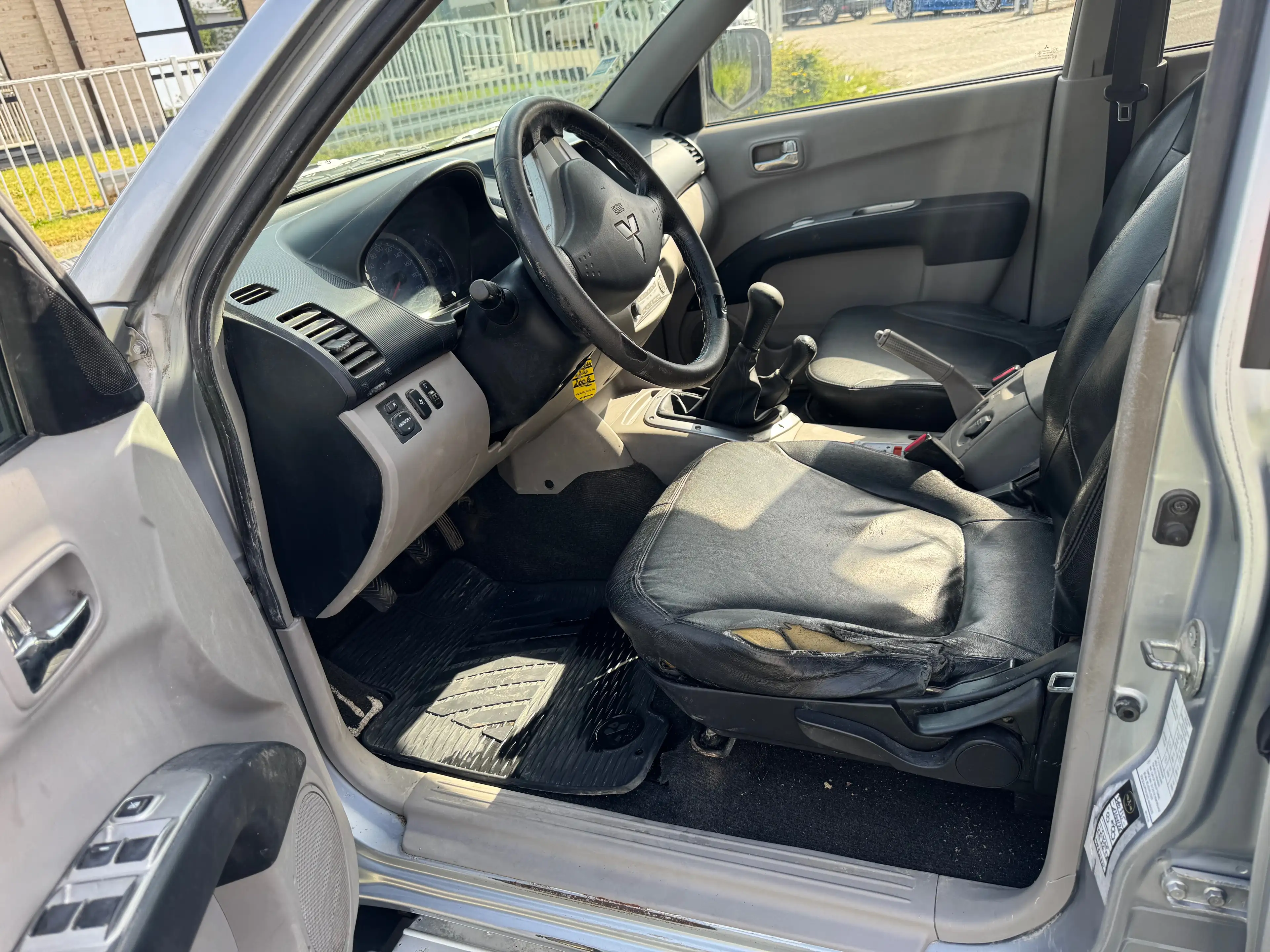 Mitsubishi L200 2.5 Turbo DI-D 4WD City Canyon — photo 9