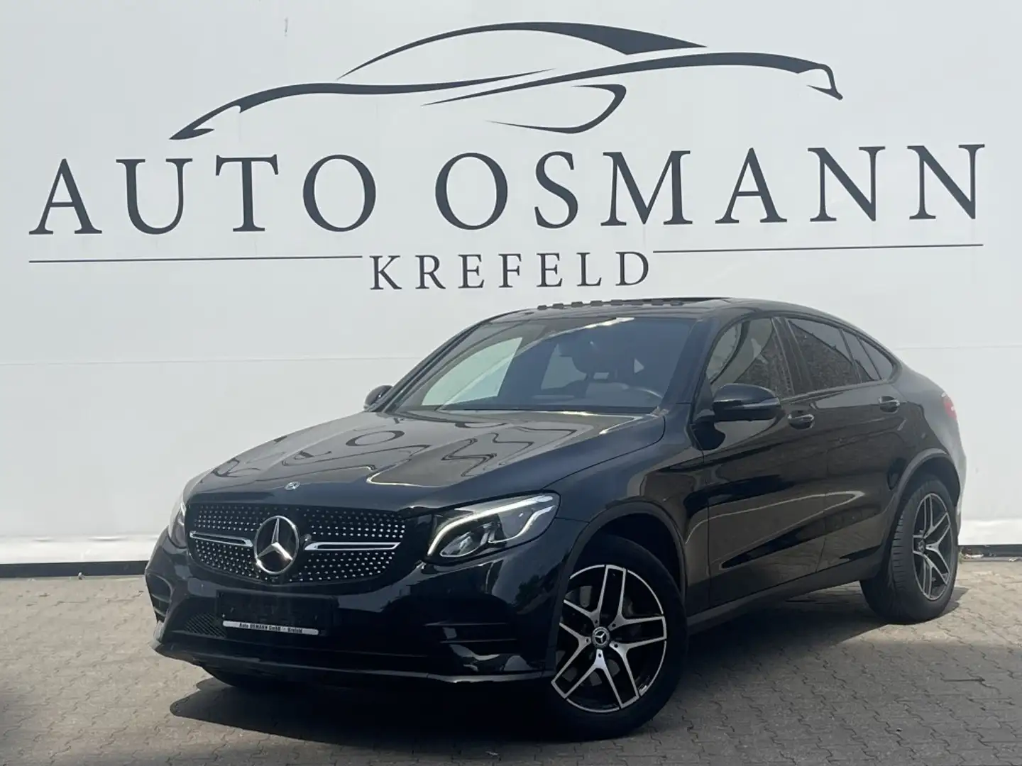 Mercedes-Benz GLC 250 Coupe 4Matic 9G-TRONIC AMG Line 1HAND Zwart - 1