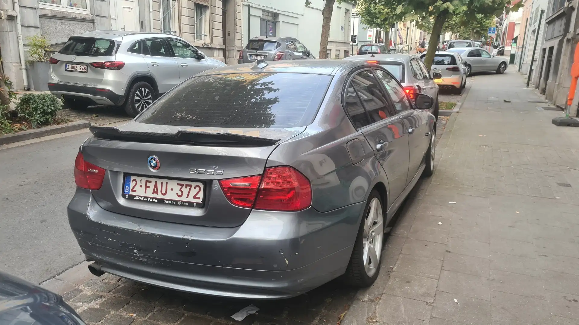 BMW 320 320d DPF Aut. Edition Sport - 2