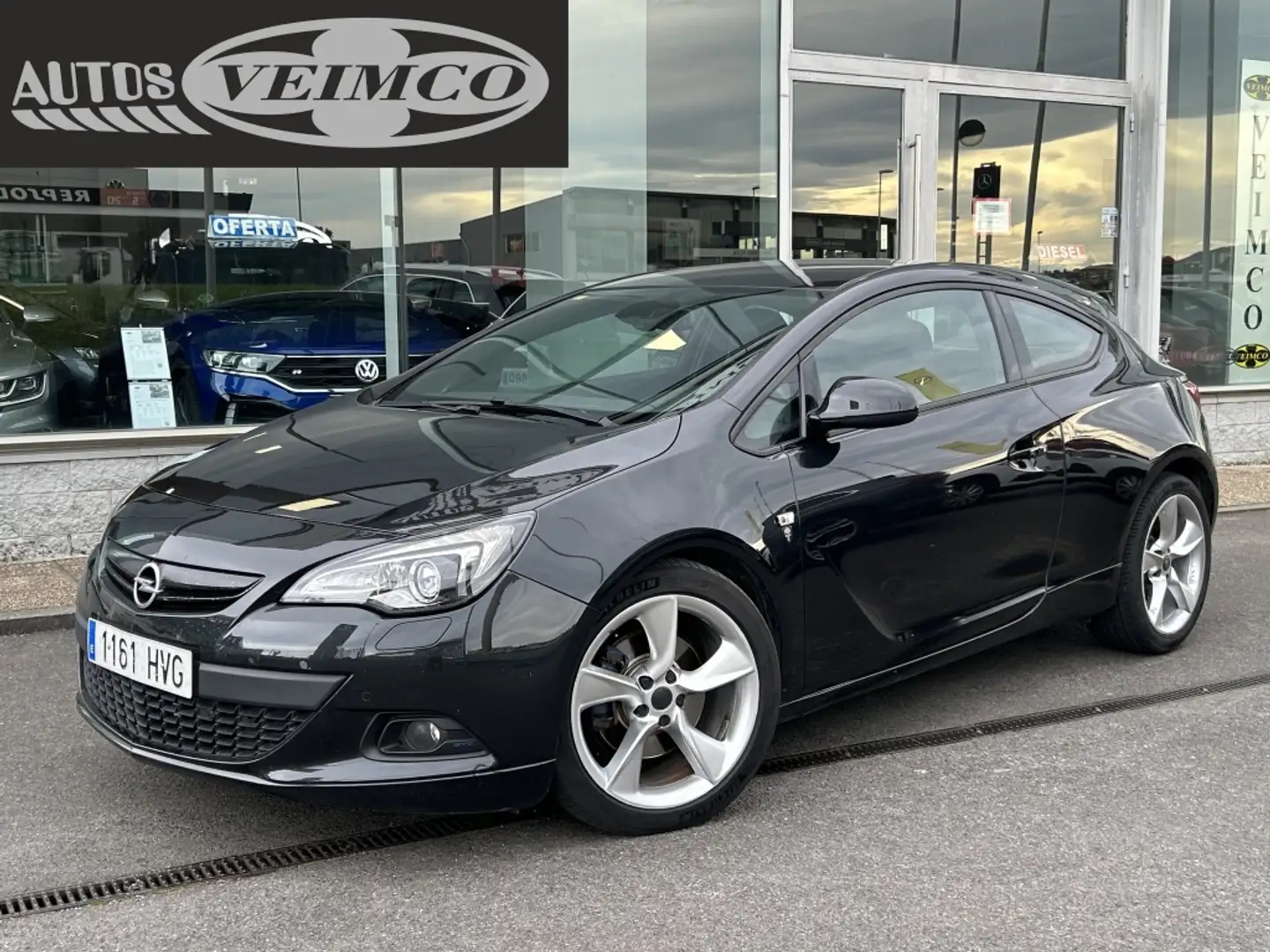 Opel Astra GTC 2.0CDTi S/S Sportive Noir - 1