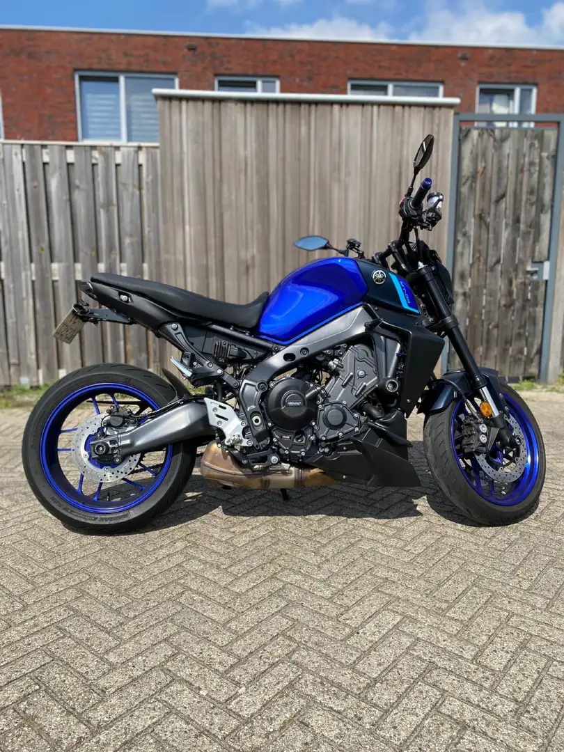 Yamaha MT-09 Blauw - 2