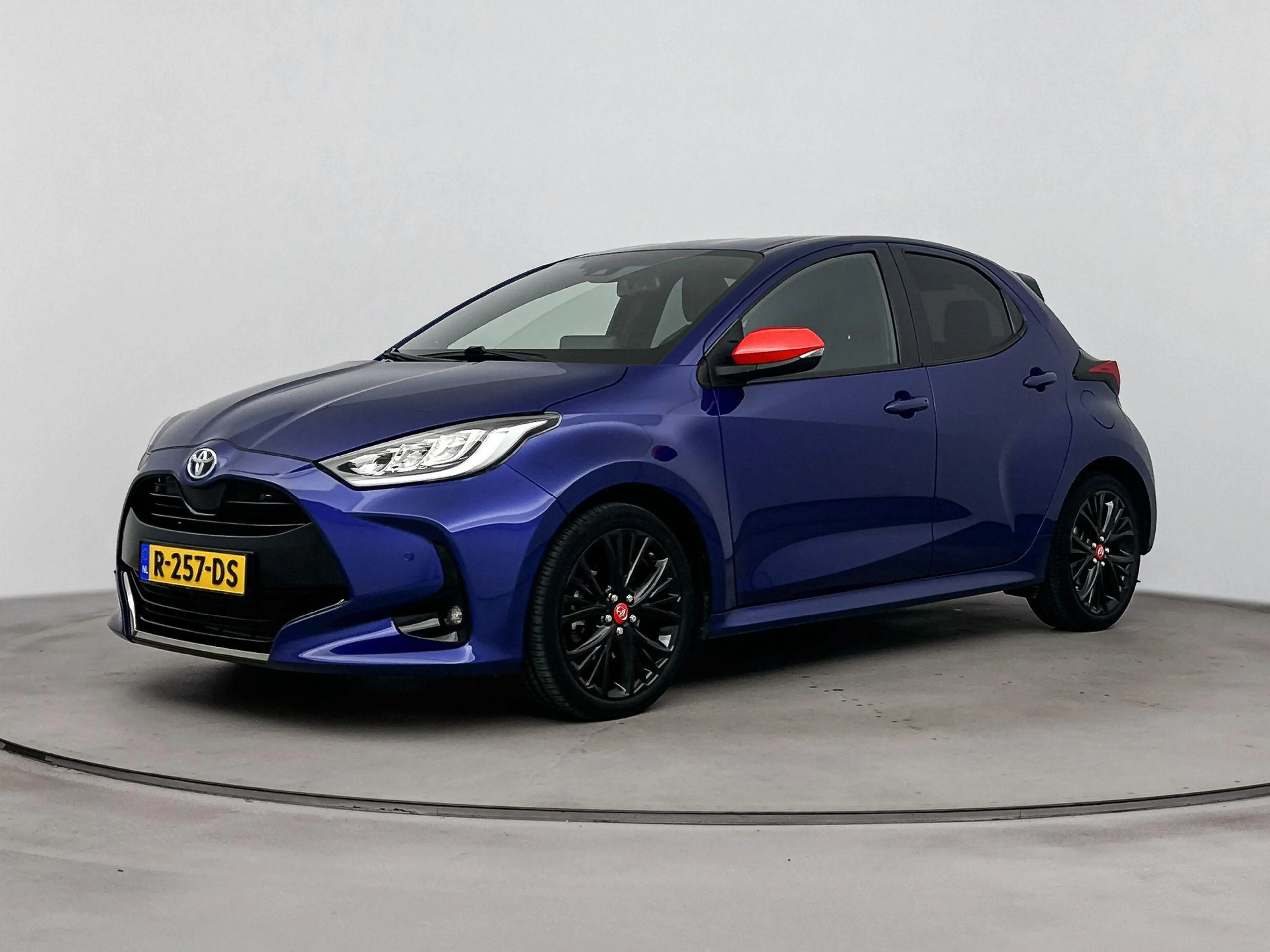Toyota Yaris 1.5 HYBRID EXECUTIVE | SUMMERDEAL! | CLIMA | CRUIS — photo 8
