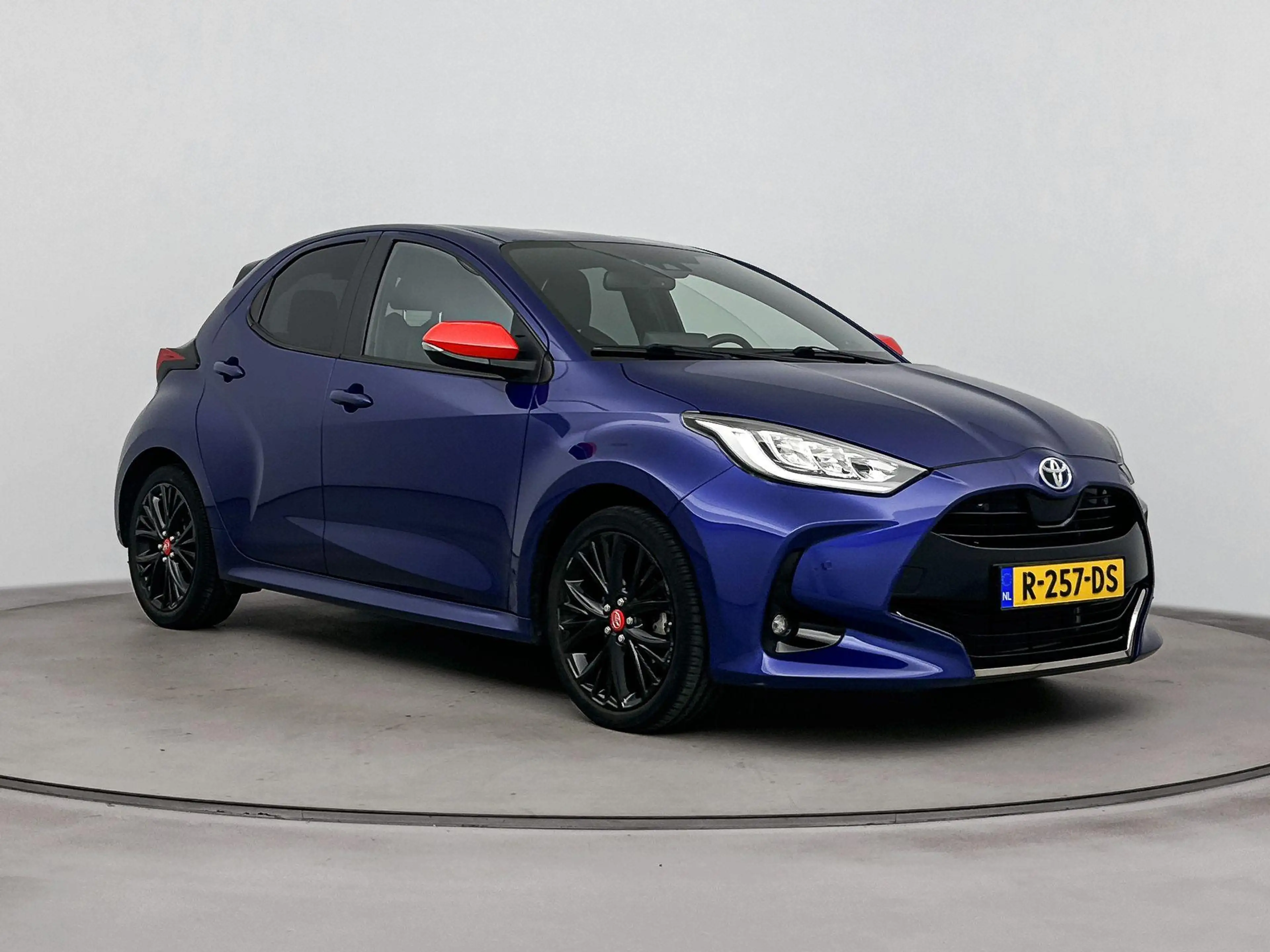 Toyota Yaris 1.5 HYBRID EXECUTIVE | SUMMERDEAL! | CLIMA | CRUIS — photo 6
