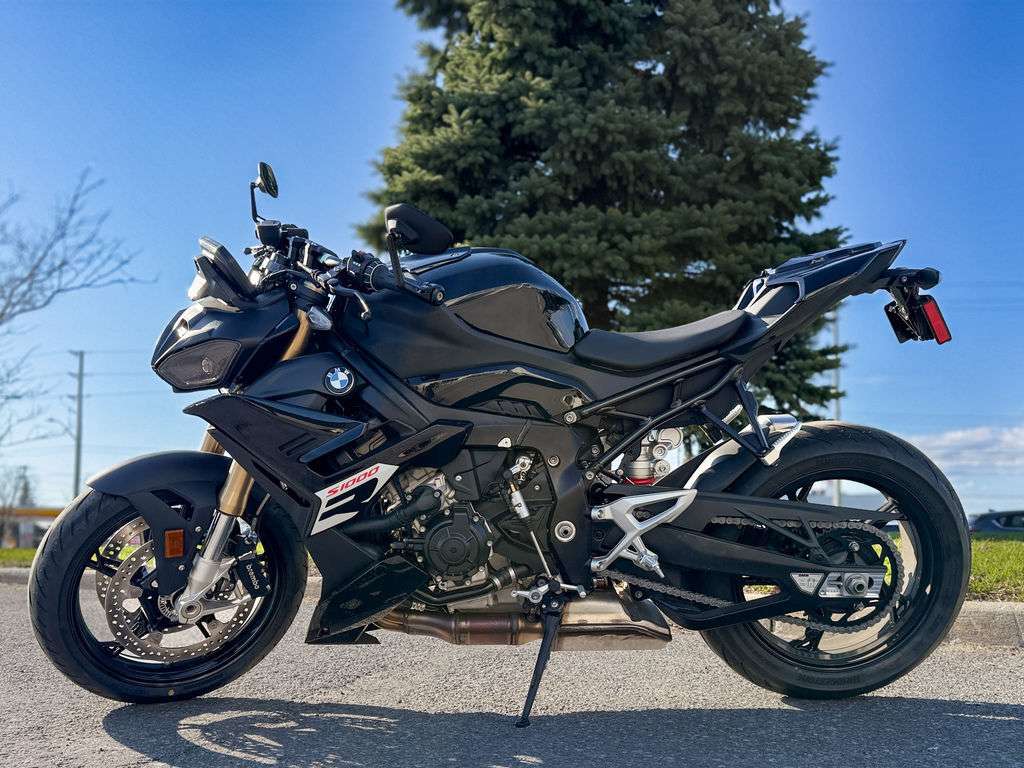 2025 BMW Unspecified