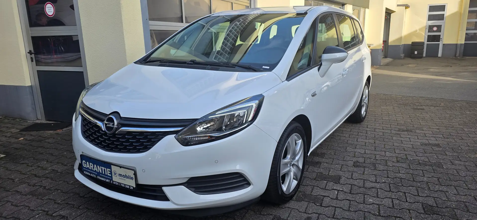 Opel Zafira 1.4 TurboEdition* Automatik* PDC* Garantie Weiß - 2