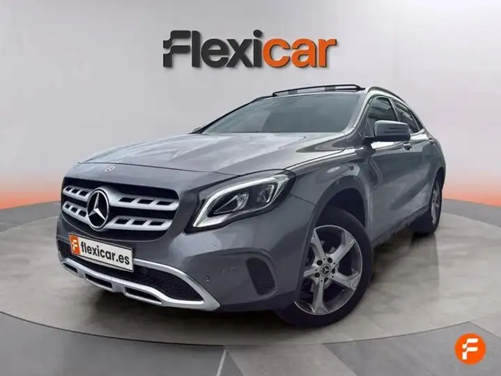 Mercedes-Benz GLA 2018, foto 3