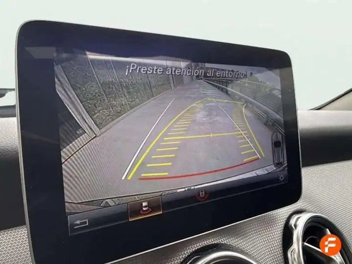 Mercedes-Benz GLA 2018, foto 15