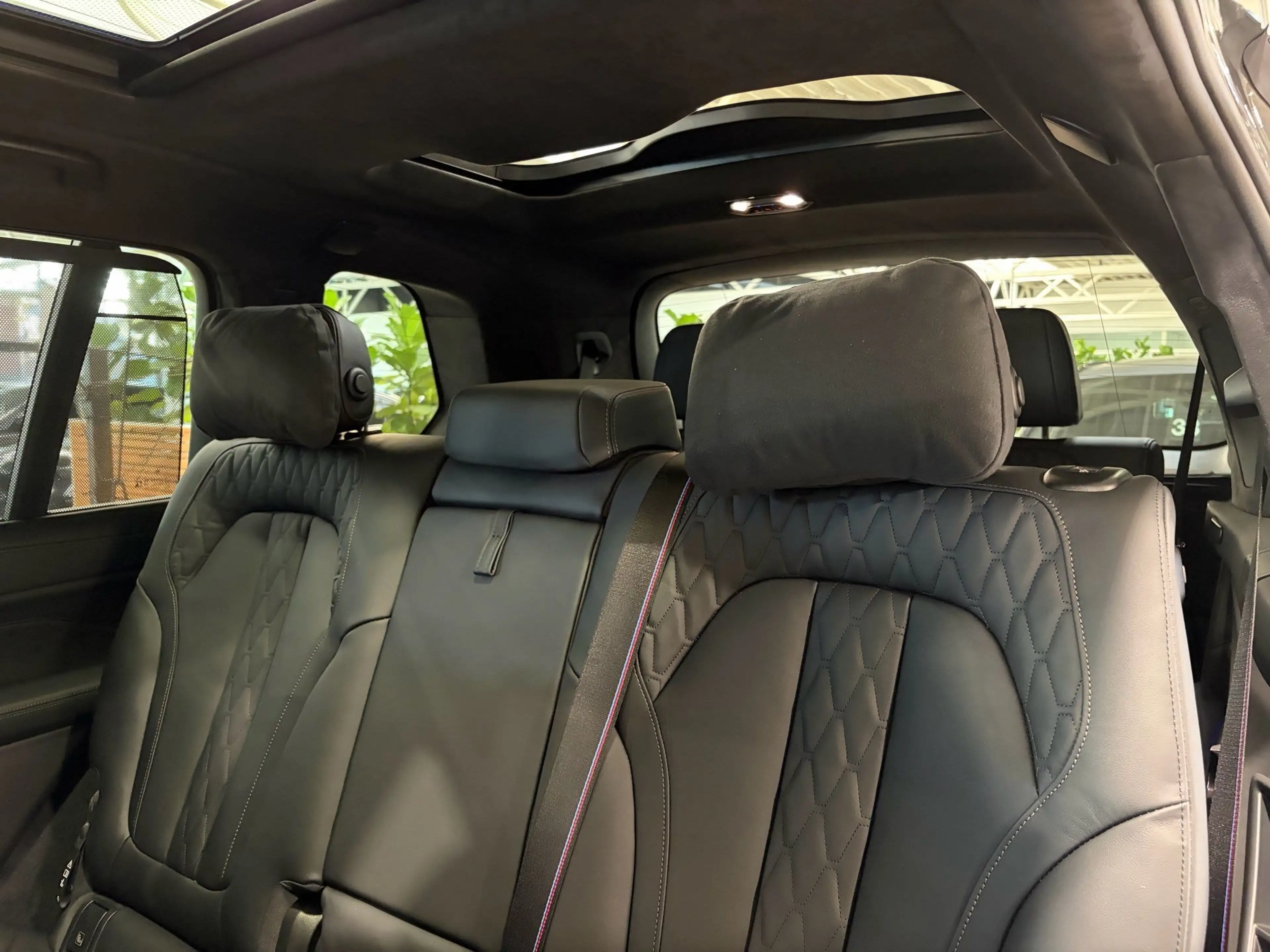 BMW X7 xDrive40d M SportPro 22"H&K SkyLounge 360° Driving — photo 19