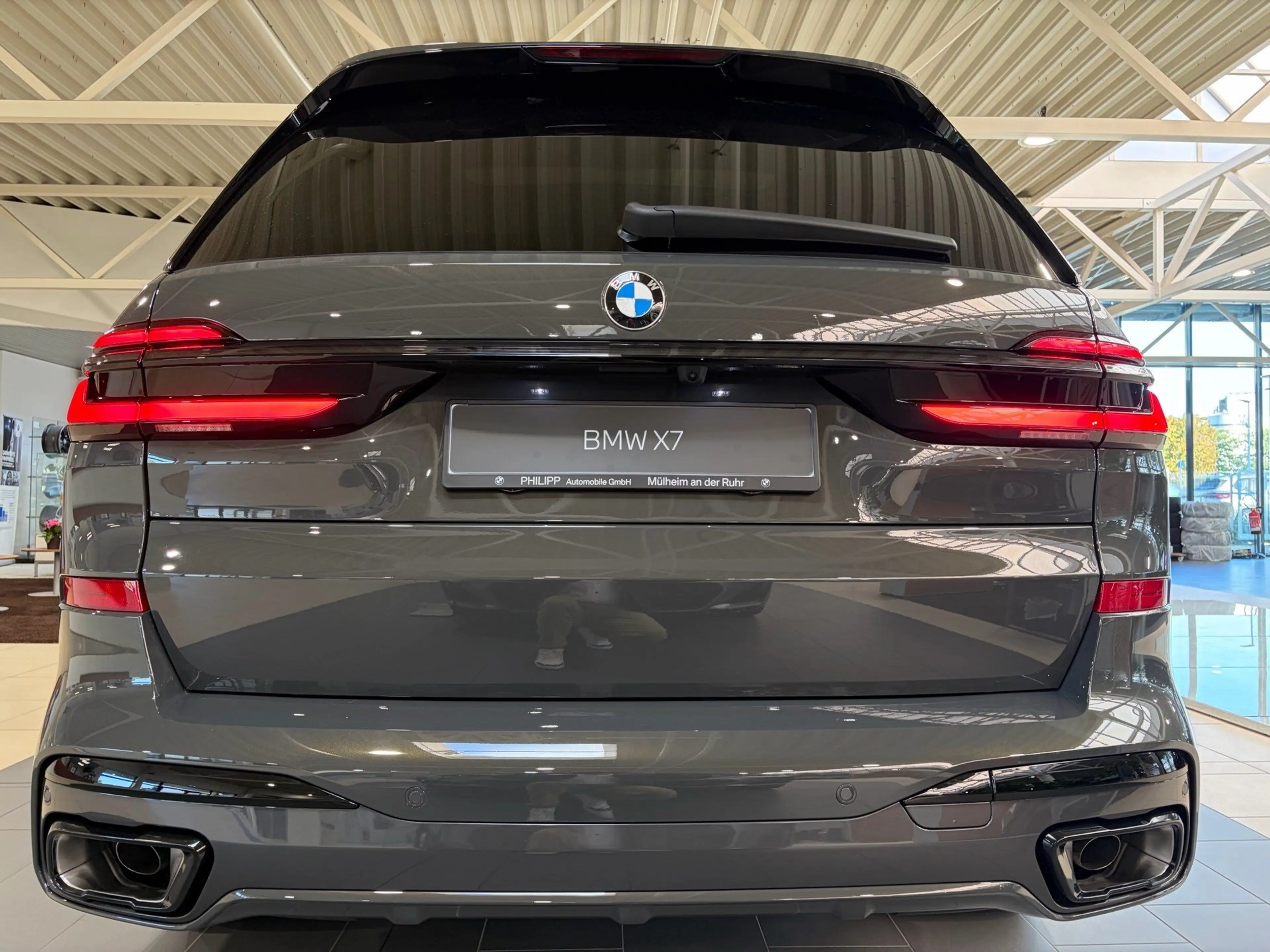 BMW X7 xDrive40d M SportPro 22"H&K SkyLounge 360° Driving — photo 29