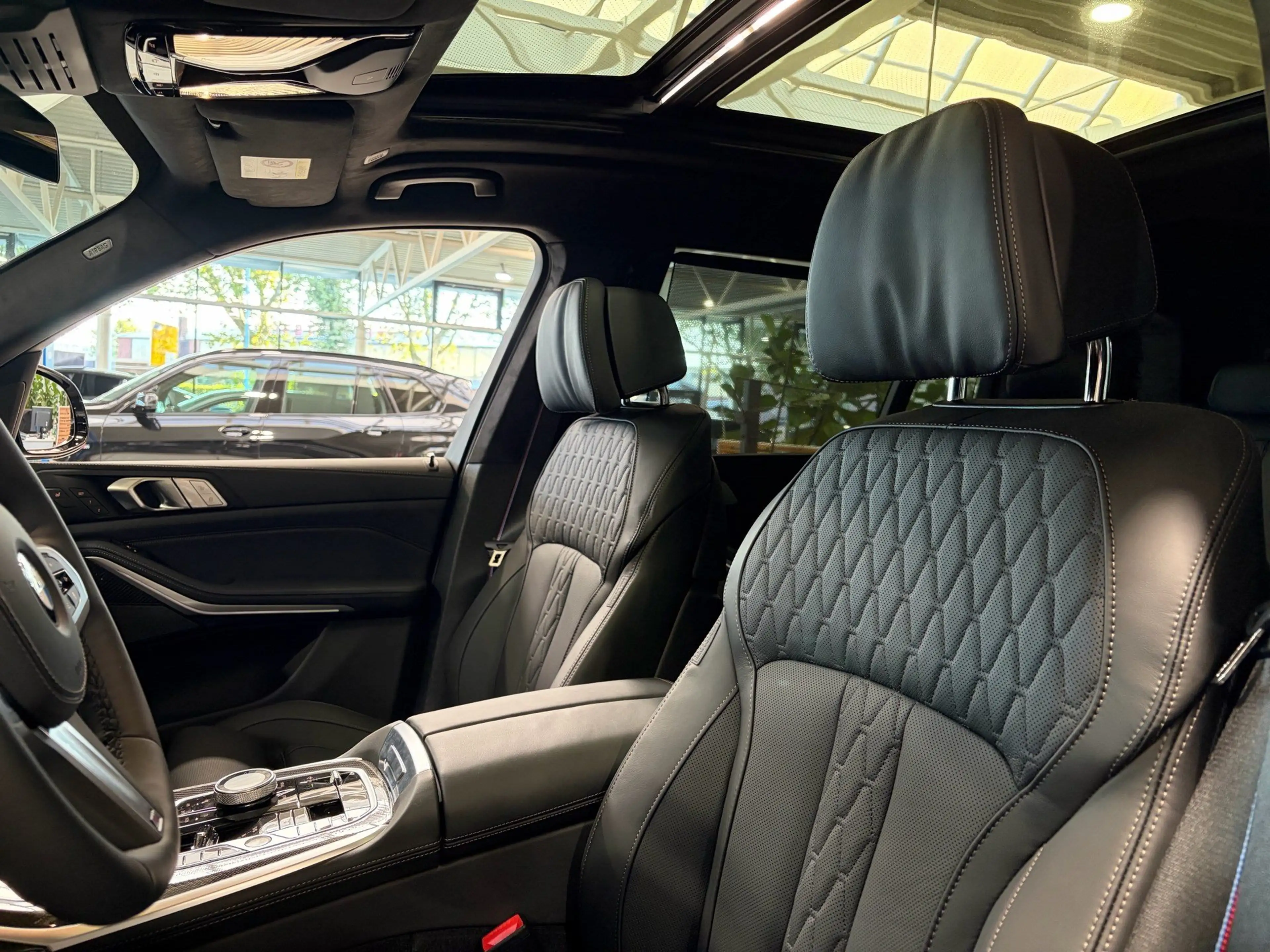 BMW X7 xDrive40d M SportPro 22"H&K SkyLounge 360° Driving — photo 4