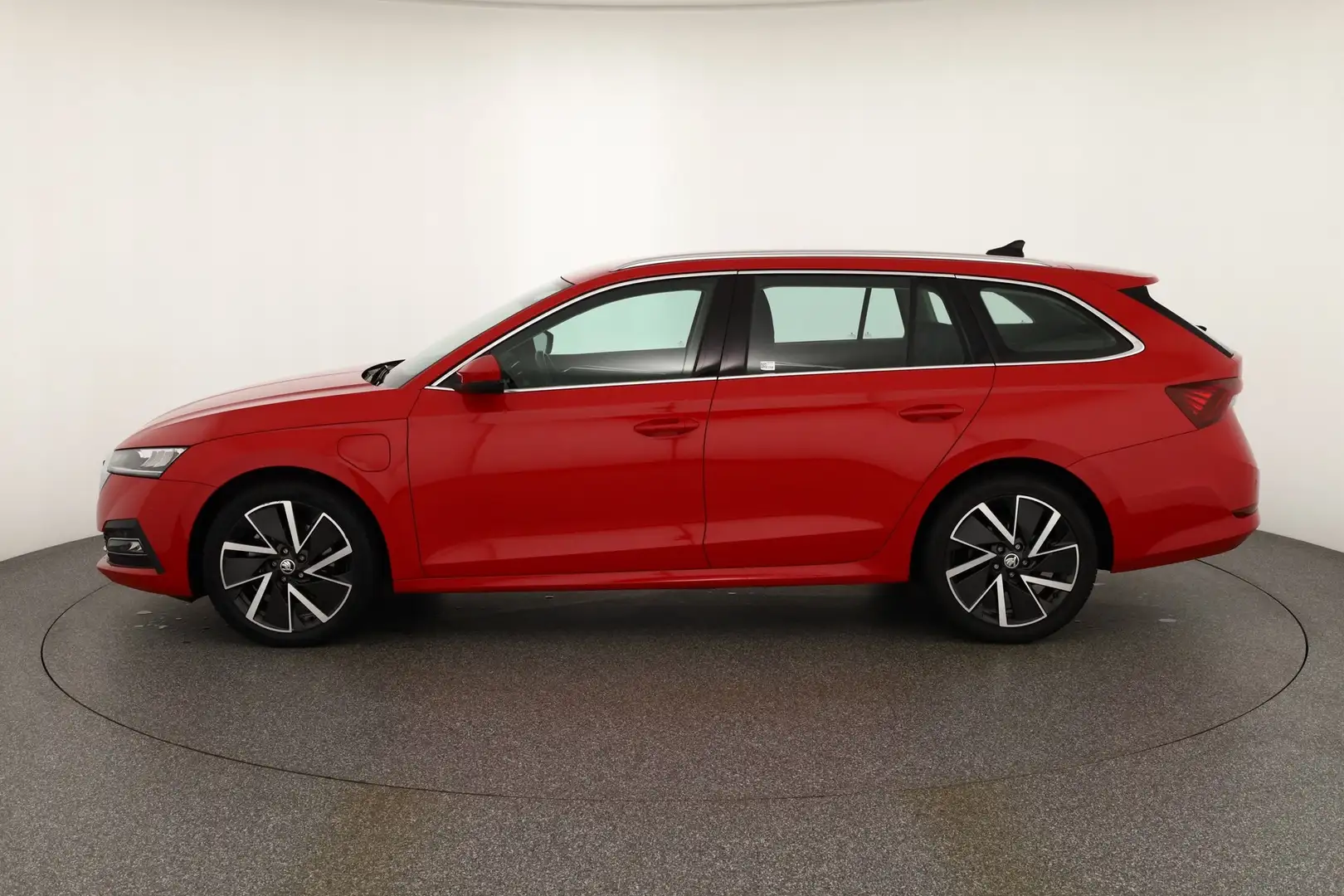 Skoda Octavia Combi 1.4 TSI iV DSG LED SmartLink DAB Rojo - 2