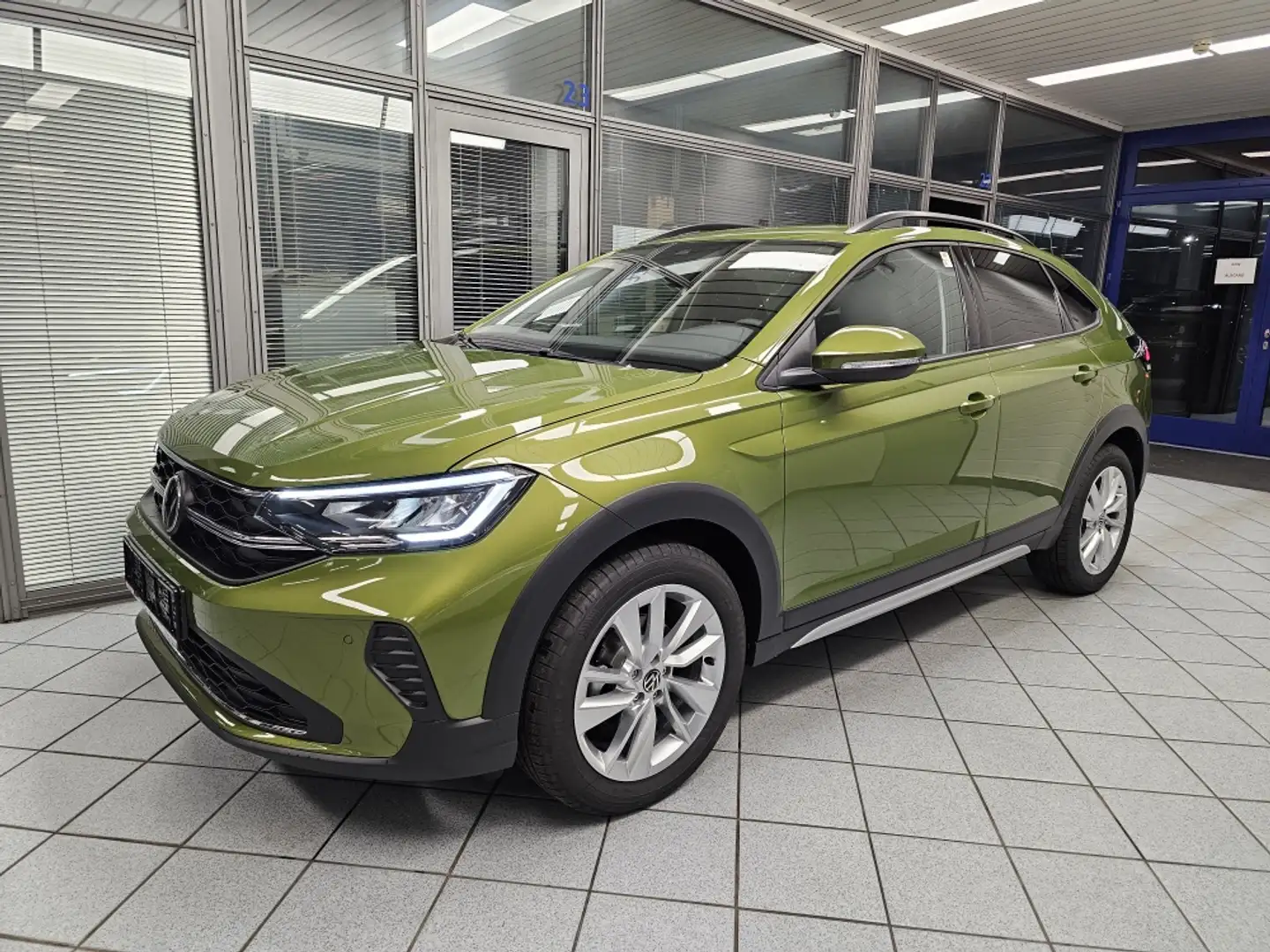 Volkswagen Taigo Life Climatr.,Sitzheizung,Kamera,met. Zelená - 2