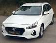Hyundai i30 1.6 CRDi Premium Automatik sehr gute Ausstattung Weiß - thumbnail 1