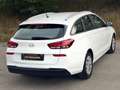 Hyundai i30 1.6 CRDi Premium Automatik sehr gute Ausstattung Weiß - thumbnail 8