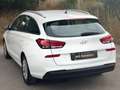 Hyundai i30 1.6 CRDi Premium Automatik sehr gute Ausstattung Weiß - thumbnail 11