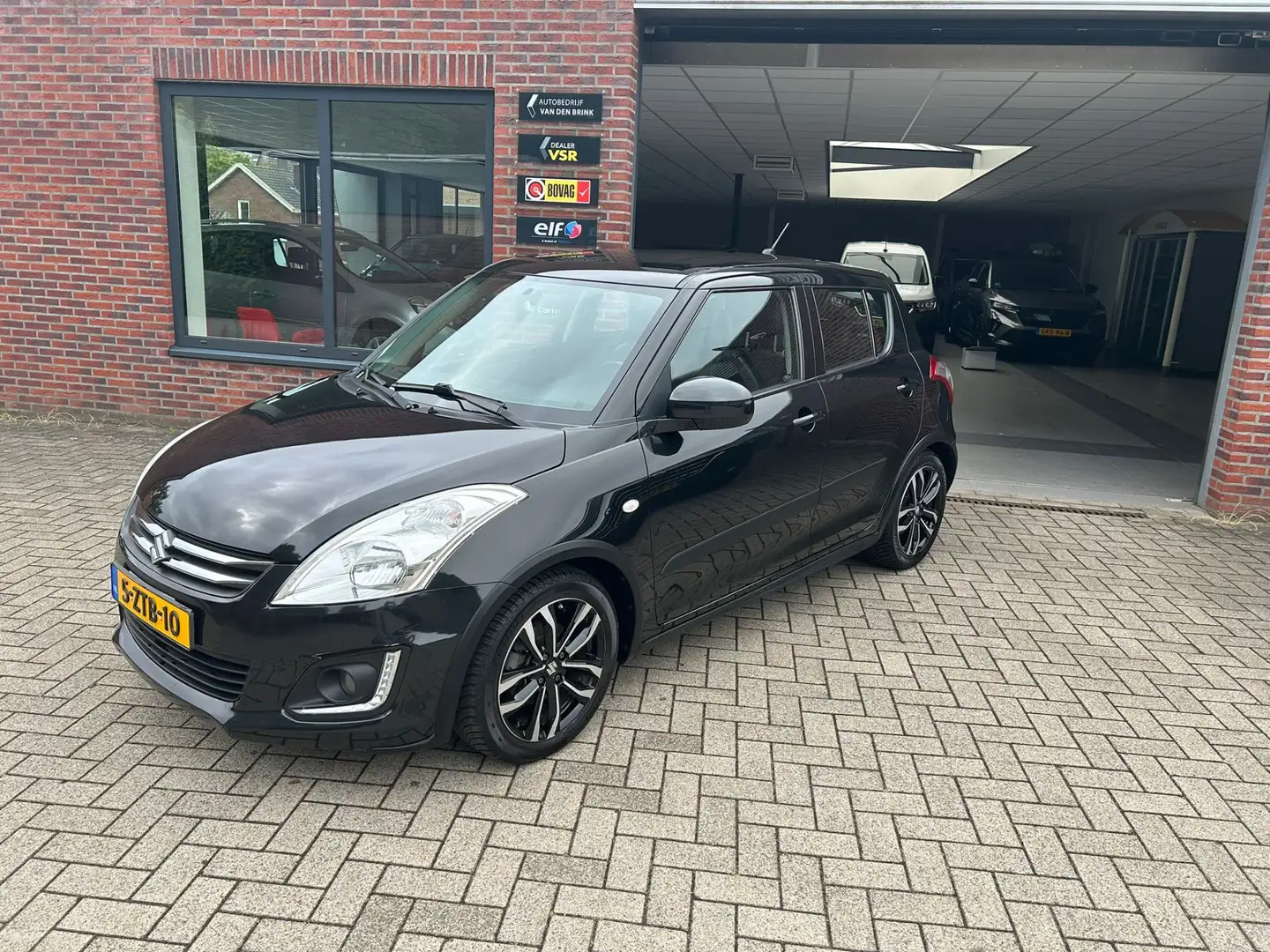 Suzuki Swift 1.2 Style EASSS Nero - 1