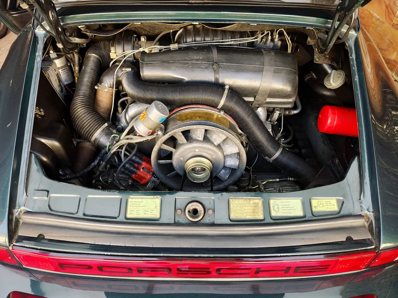 Porsche 911 SC 3.0 - matching nrs. - porsche certificate, foto 12