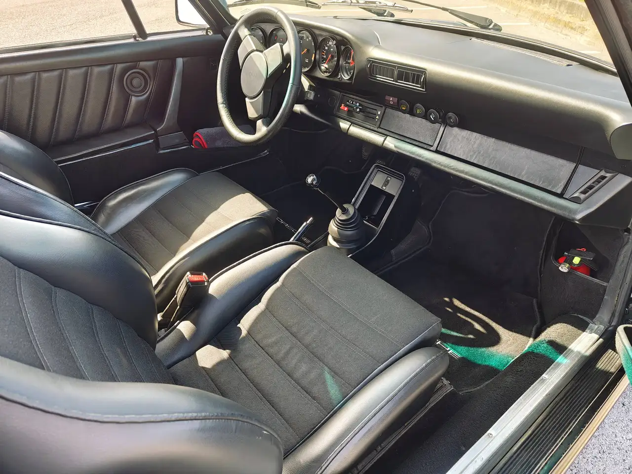 Porsche 911 SC 3.0 - matching nrs. - porsche certificate, foto 8