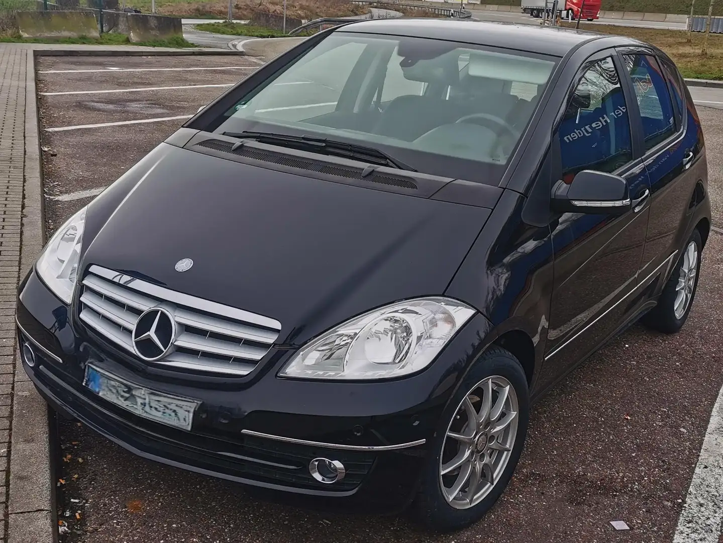Mercedes-Benz A 150 A-Klasse 5-Türer Autotronic Elegance - 1