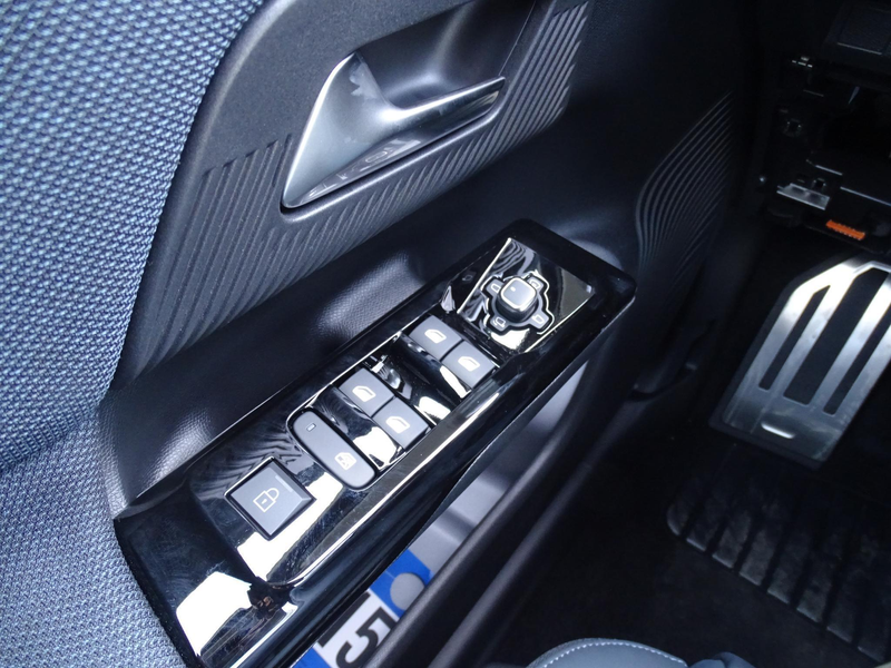 Citroen C5 Aircross Hybrid 145 ch/pk Automatic MAX — photo 13