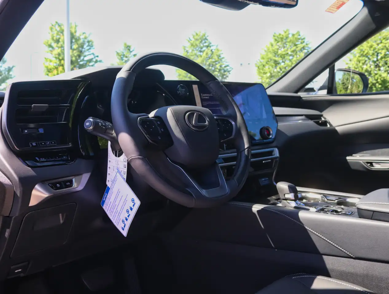 Lexus RX photo Lexus RX