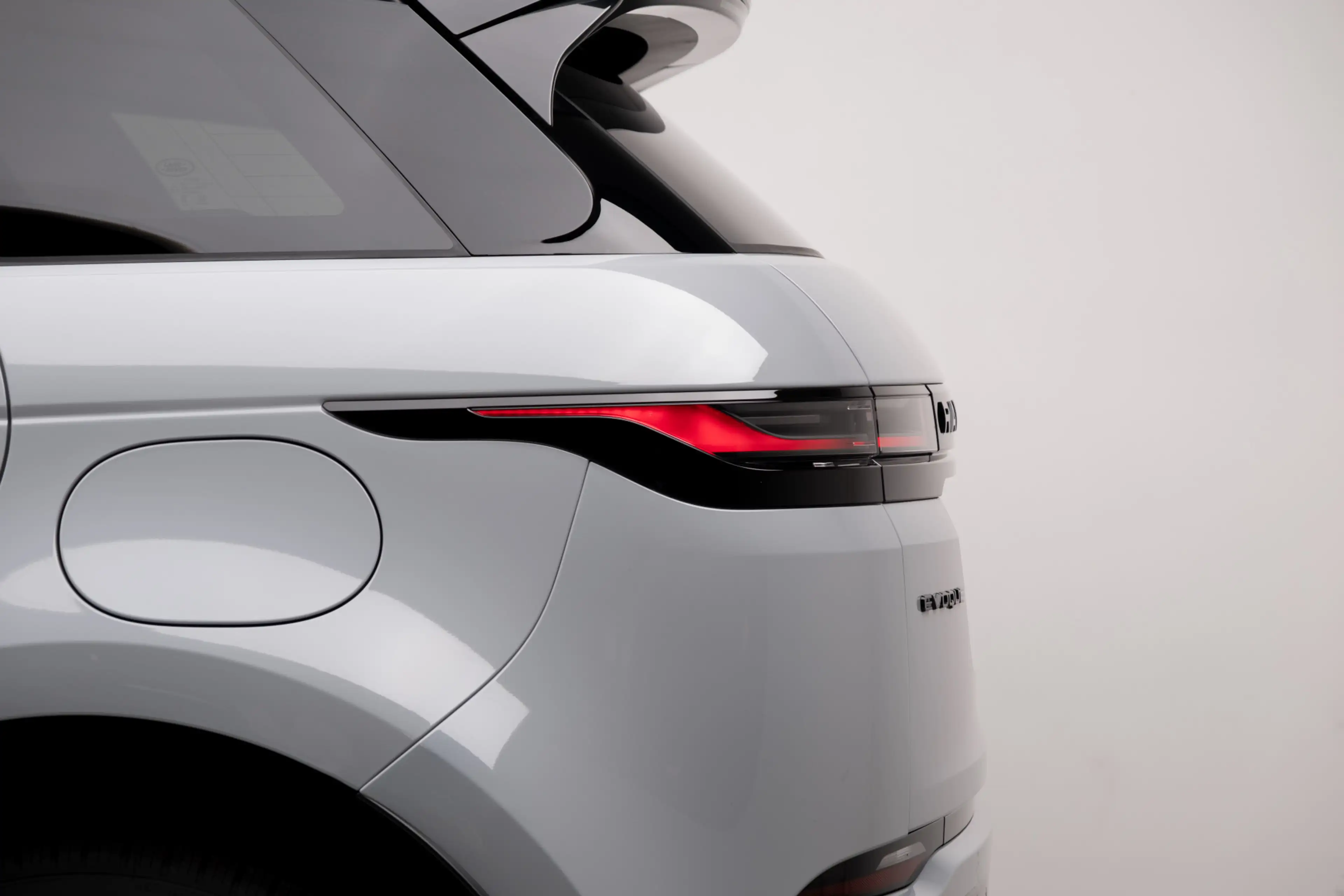 Land Rover Range Rover Evoque 1.5 P270e PHEV AWD Dynamic SE | Black Pack | Schui — photo 9