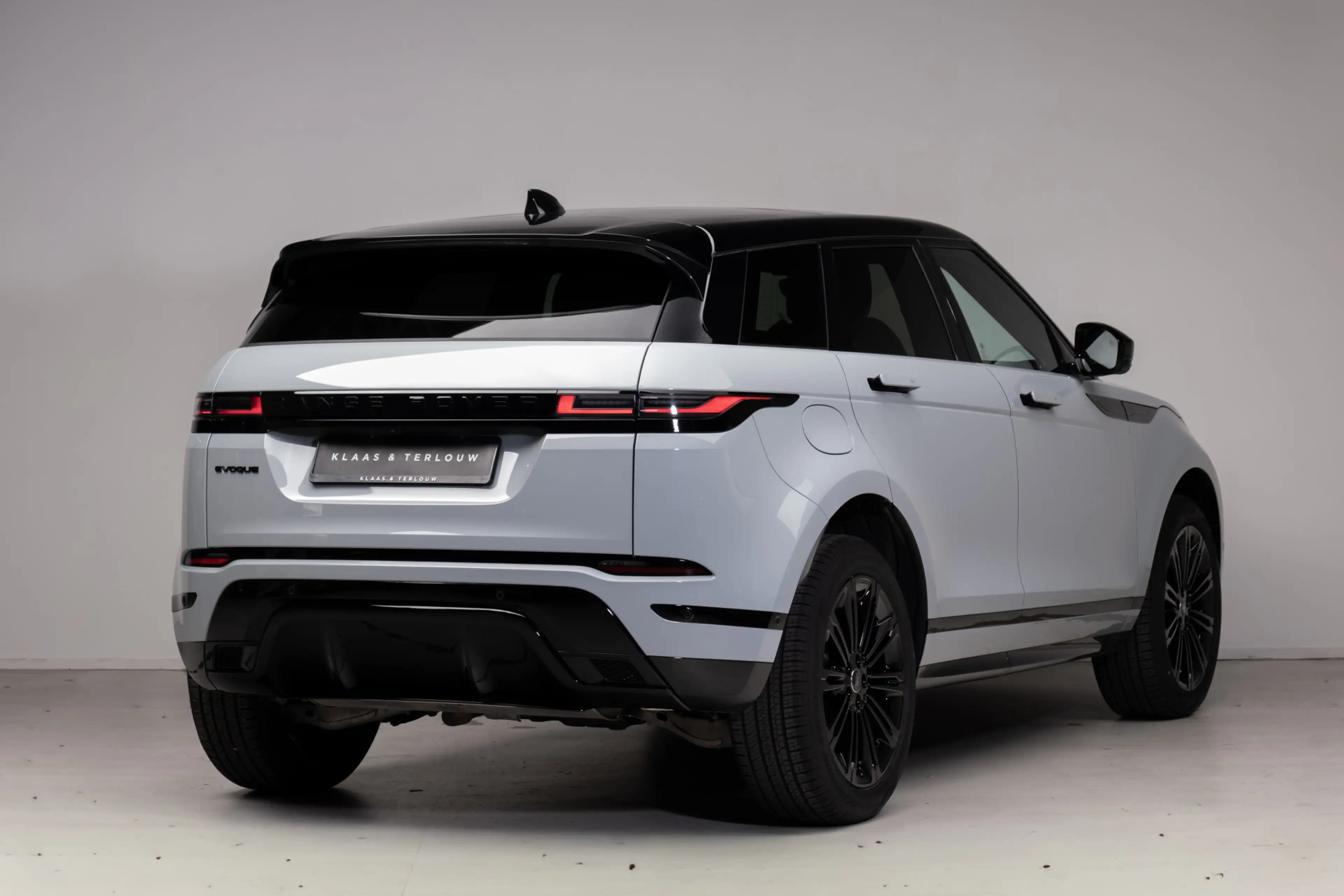 Land Rover Range Rover Evoque 1.5 P270e PHEV AWD Dynamic SE | Black Pack | Schui — photo 28