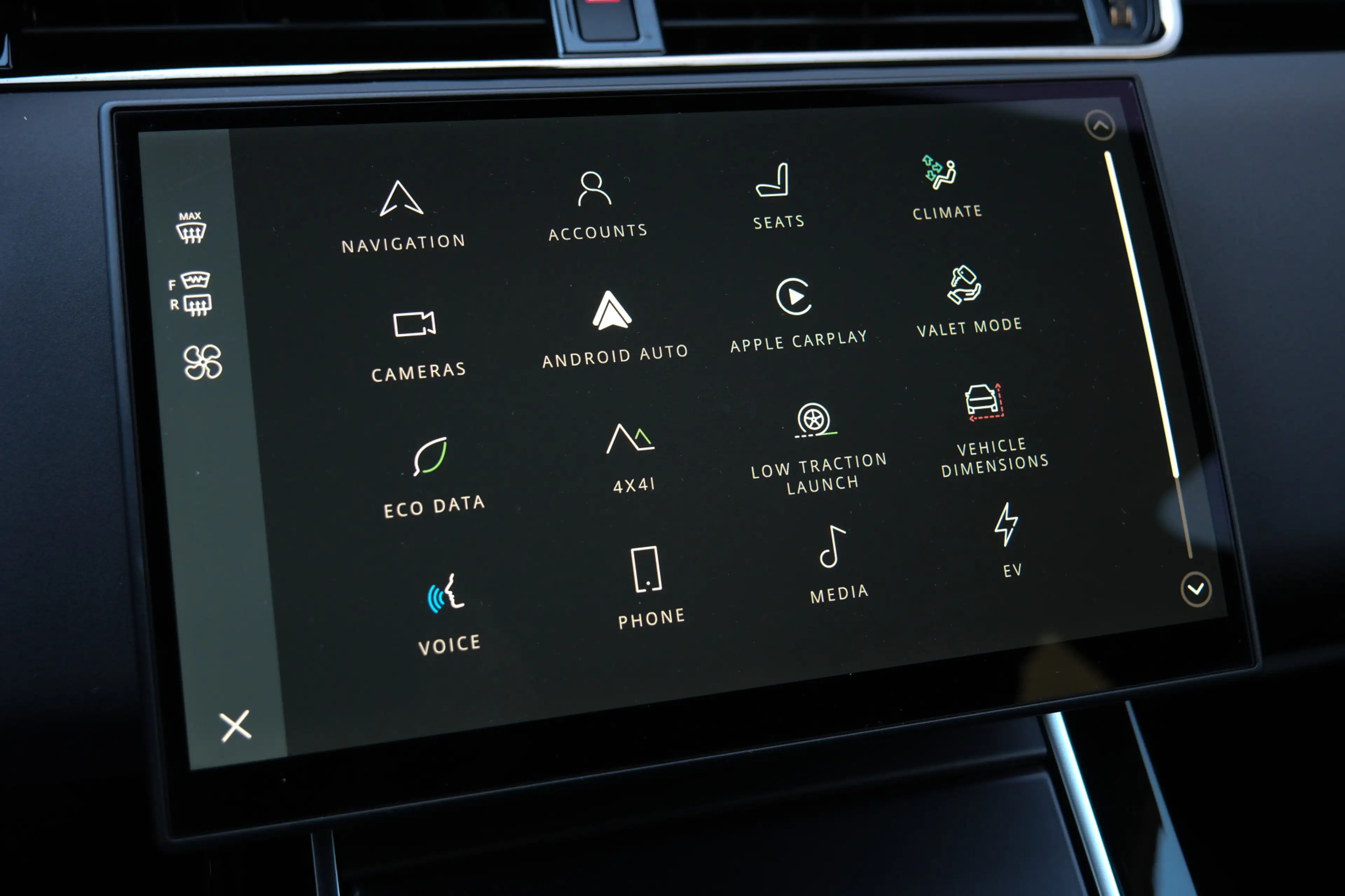 Land Rover Range Rover Evoque 1.5 P270e PHEV AWD Dynamic SE | Black Pack | Schui — photo 38