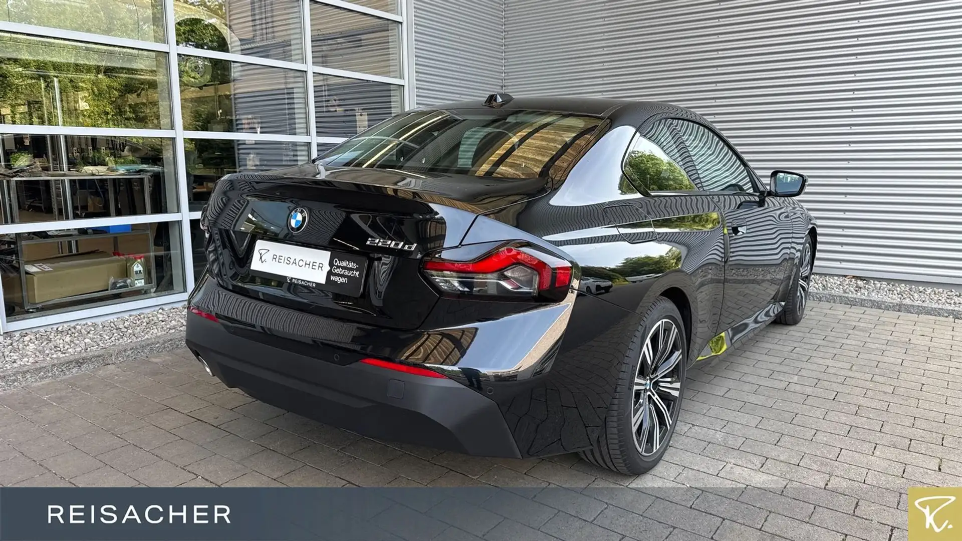 BMW 220 d Coupé Schwarz - 2