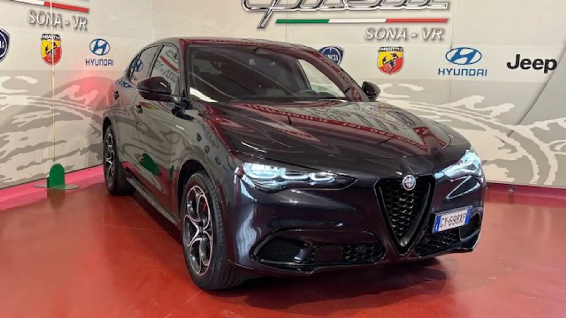 Alfa Romeo Stelvio Stelvio 2.2 Turbodiesel 210 CV AT8 Q4 Veloce Nero - 1