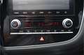 Mitsubishi Outlander PHEV 2.4 INSTYLE 4WD | PLUG IN HYBRID | FULL OPTIO Wit - thumbnail 38