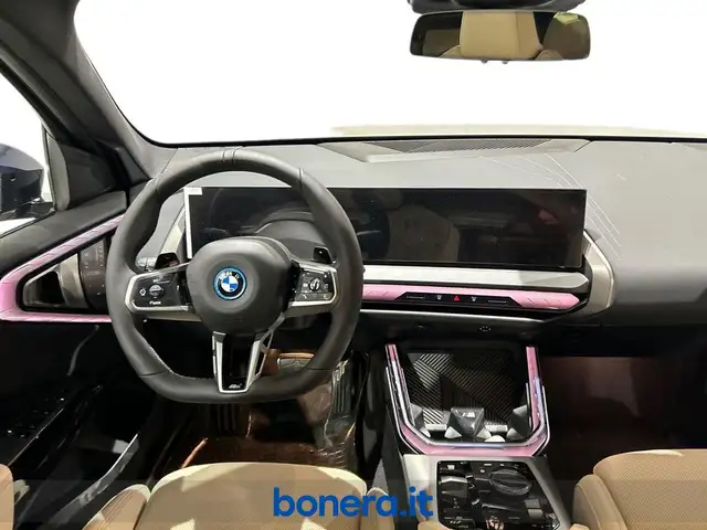 BMW X3 view 15