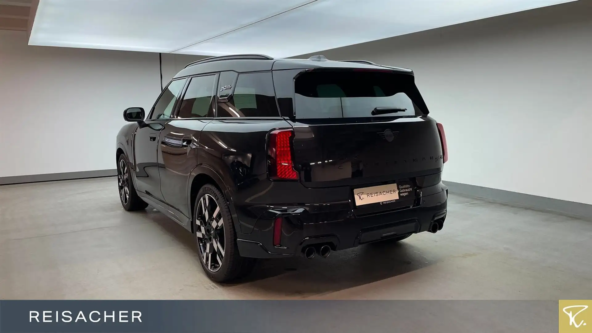 MINI John Cooper Works Countryman ALL4 JCW-Trim,Pano, Schwarz - 2