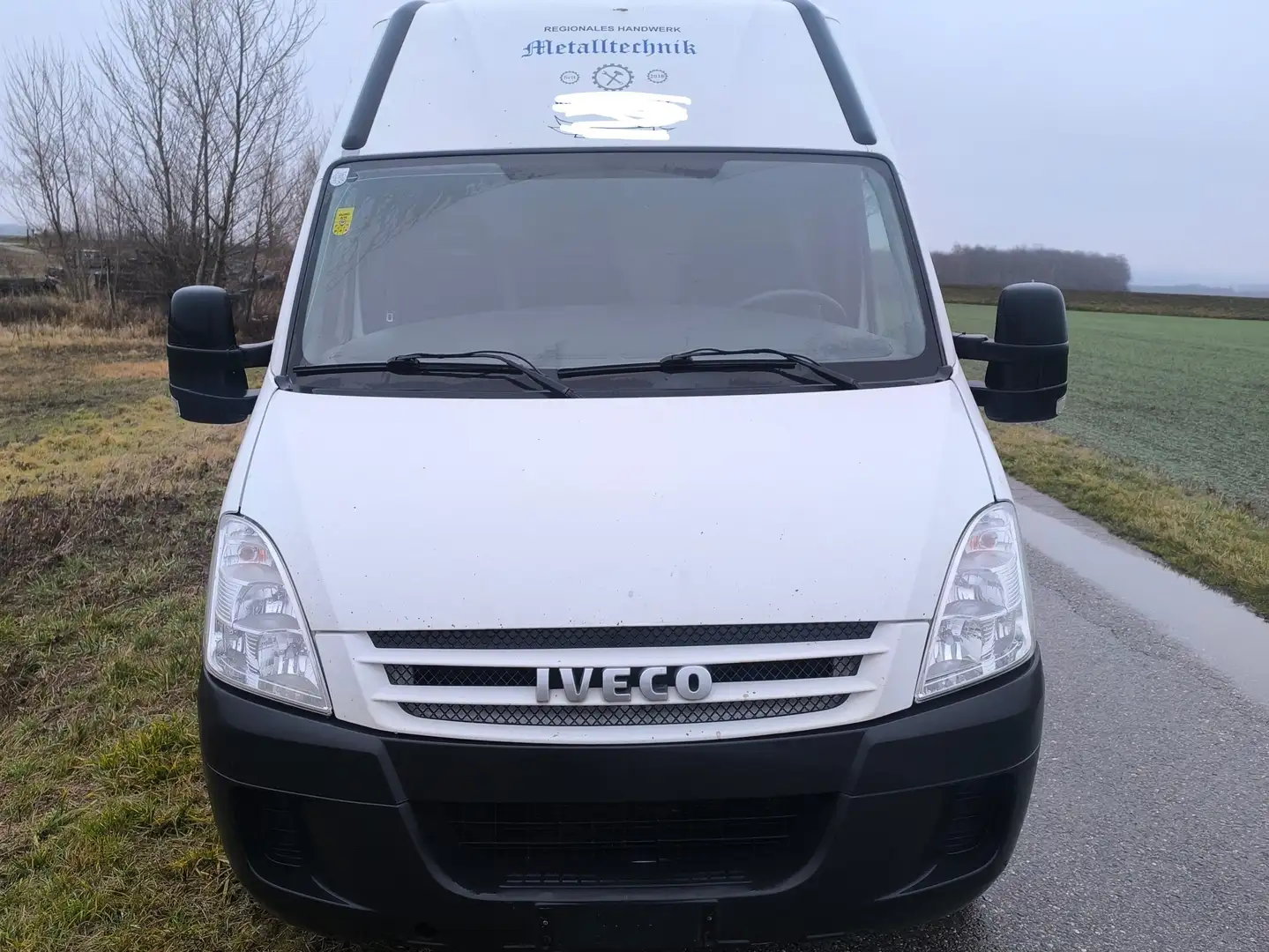 Iveco Daily 35S12V Weiß - 2
