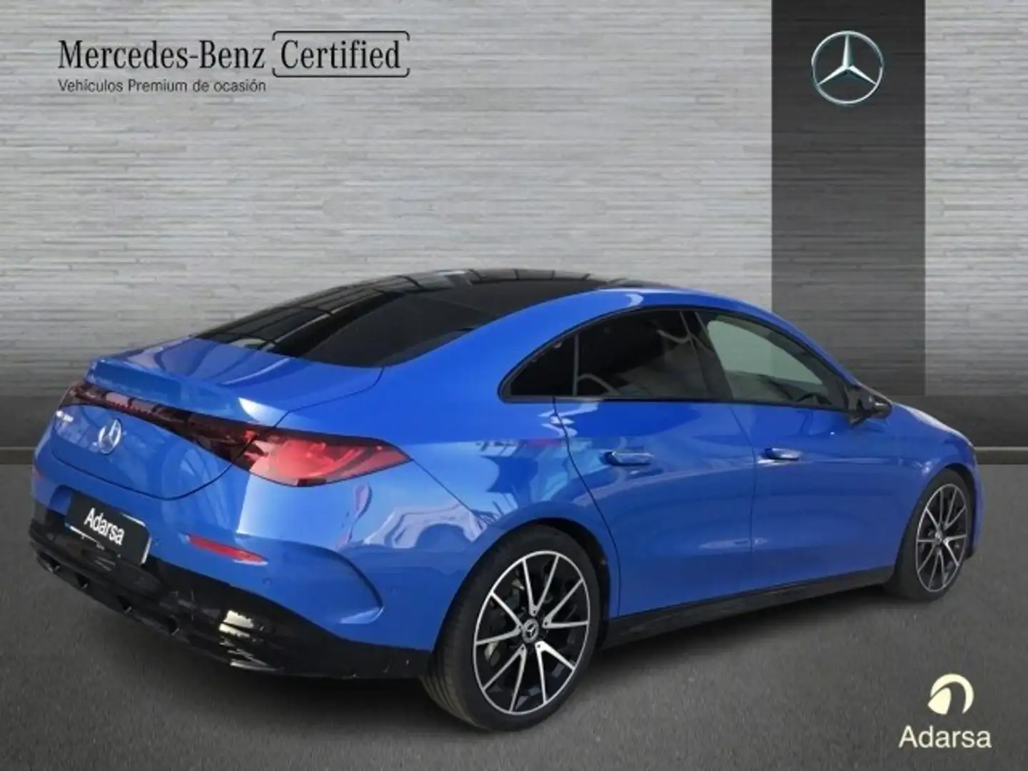 Mercedes-Benz CLA 180 con tecnología híbrida - 2