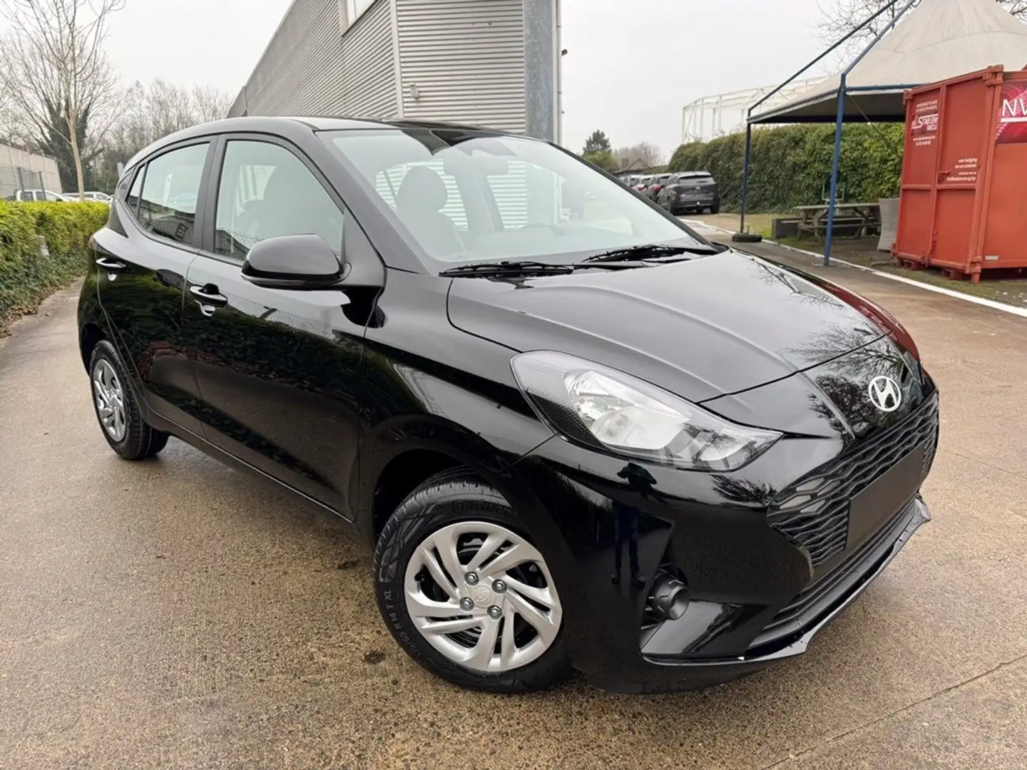 Hyundai i10 1.0i Twist Negru - 1