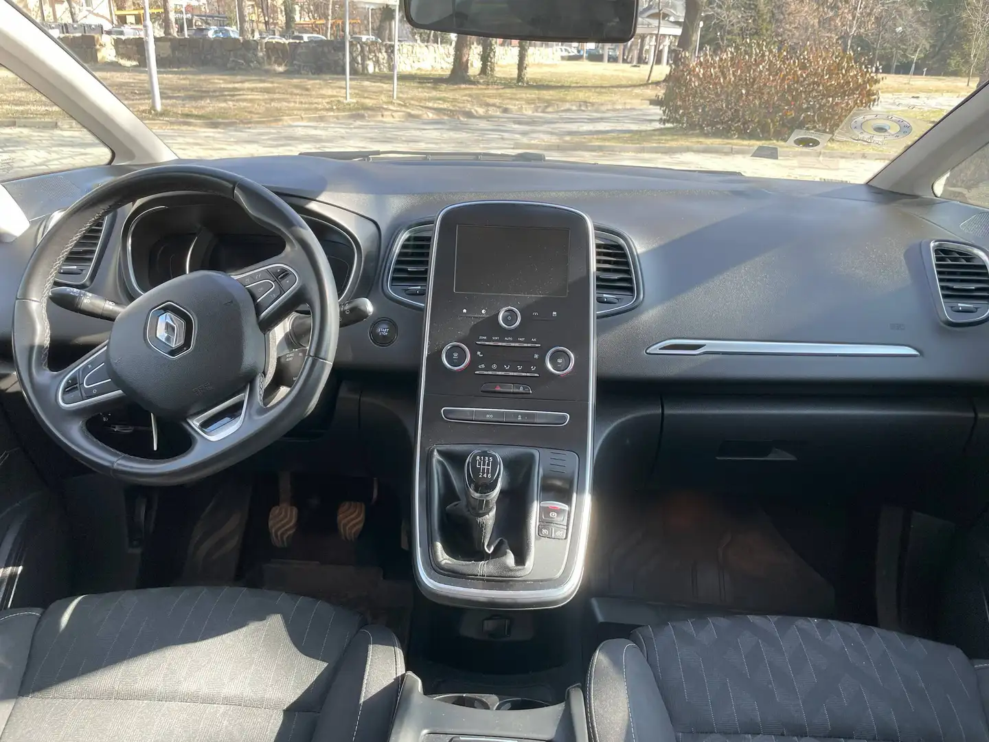 Renault Grand Scenic Grand Scénic TCe 140 PF Ltd - letzte Chance - 2