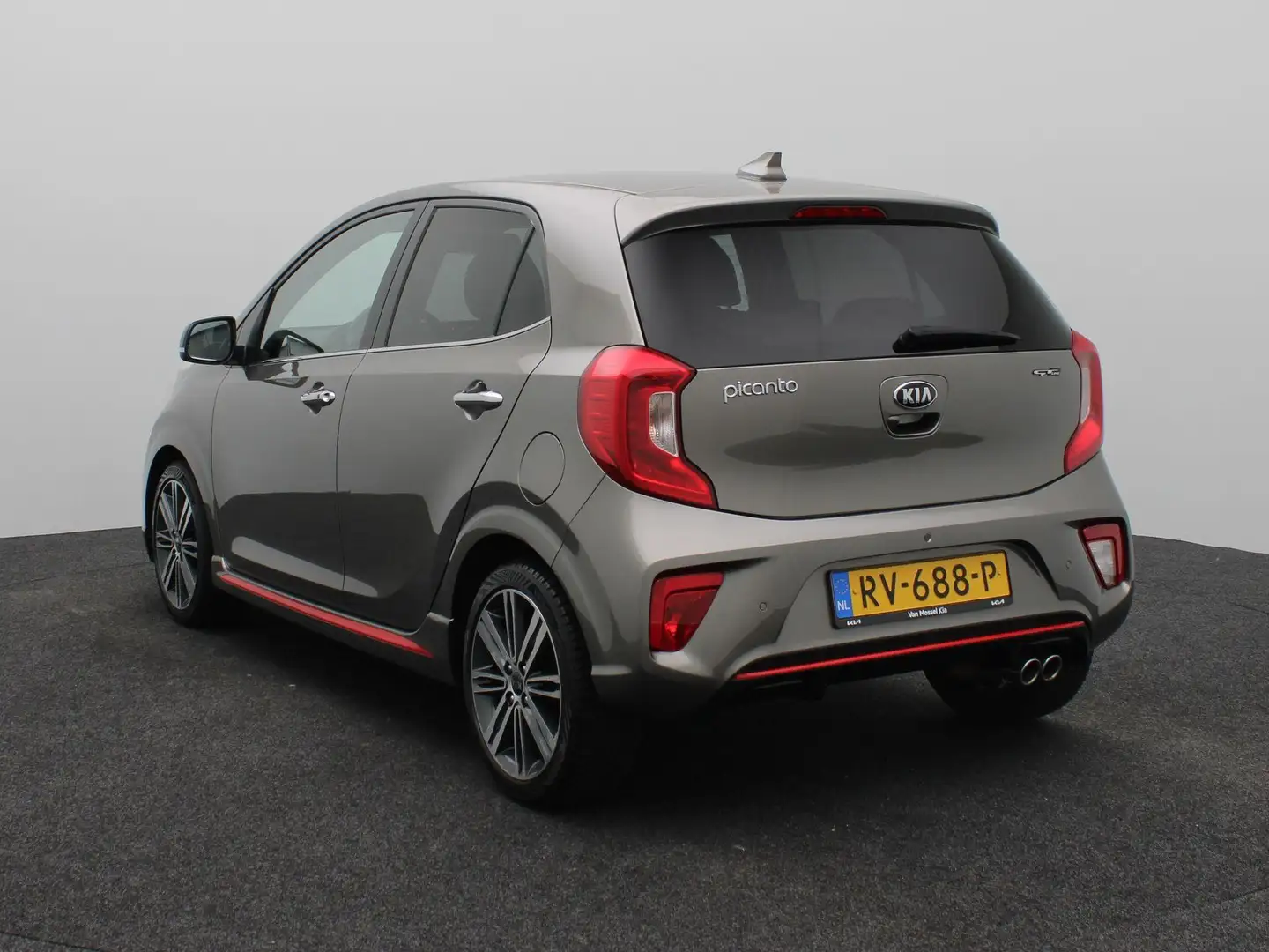Kia Picanto 1.2 CVVT GT-Line | Navigatie | Climate Control | L Gris - 2