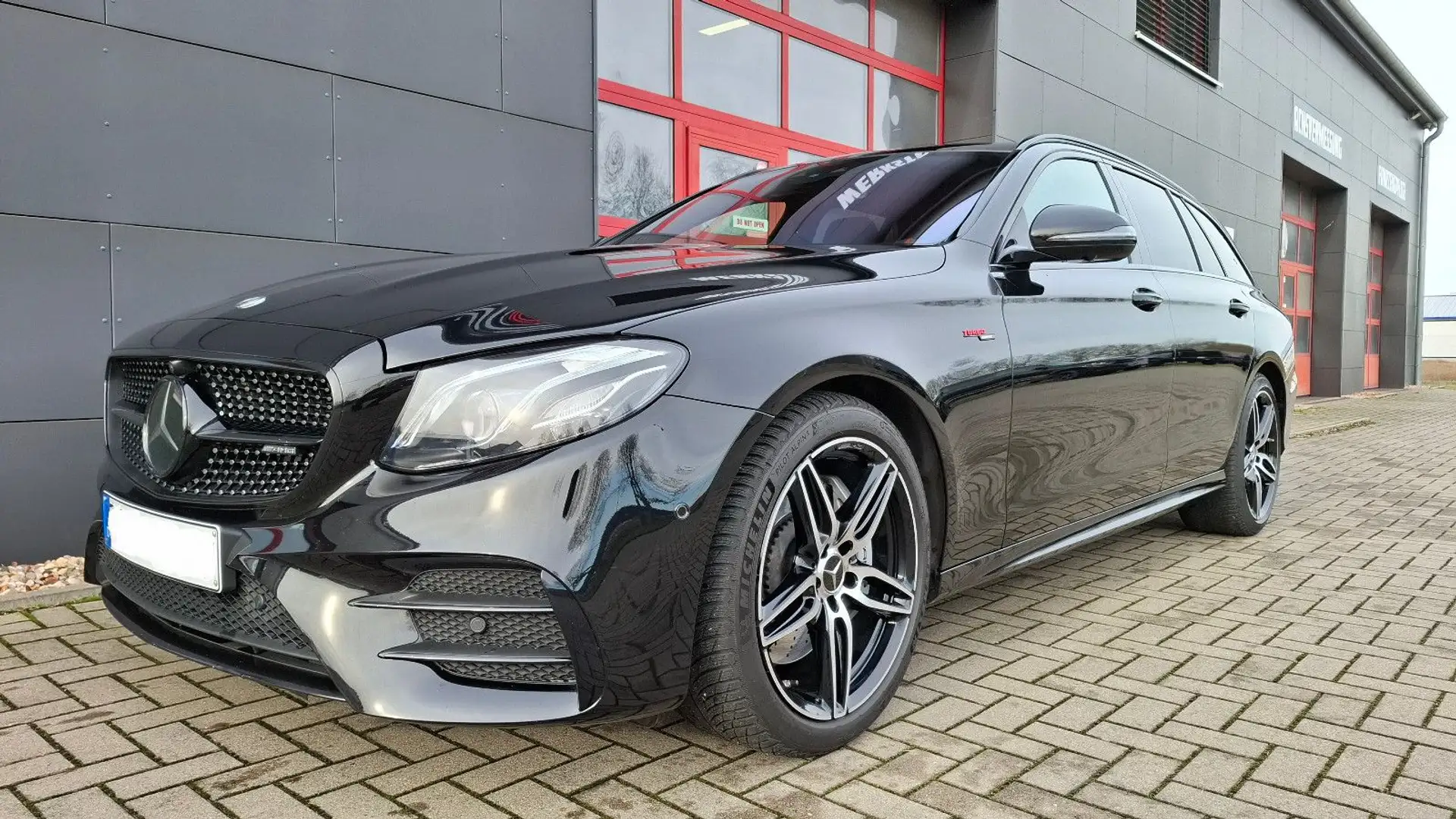 Mercedes-Benz E 53 AMG Vollausstattung Burm. HUP Night Pano Noir - 1