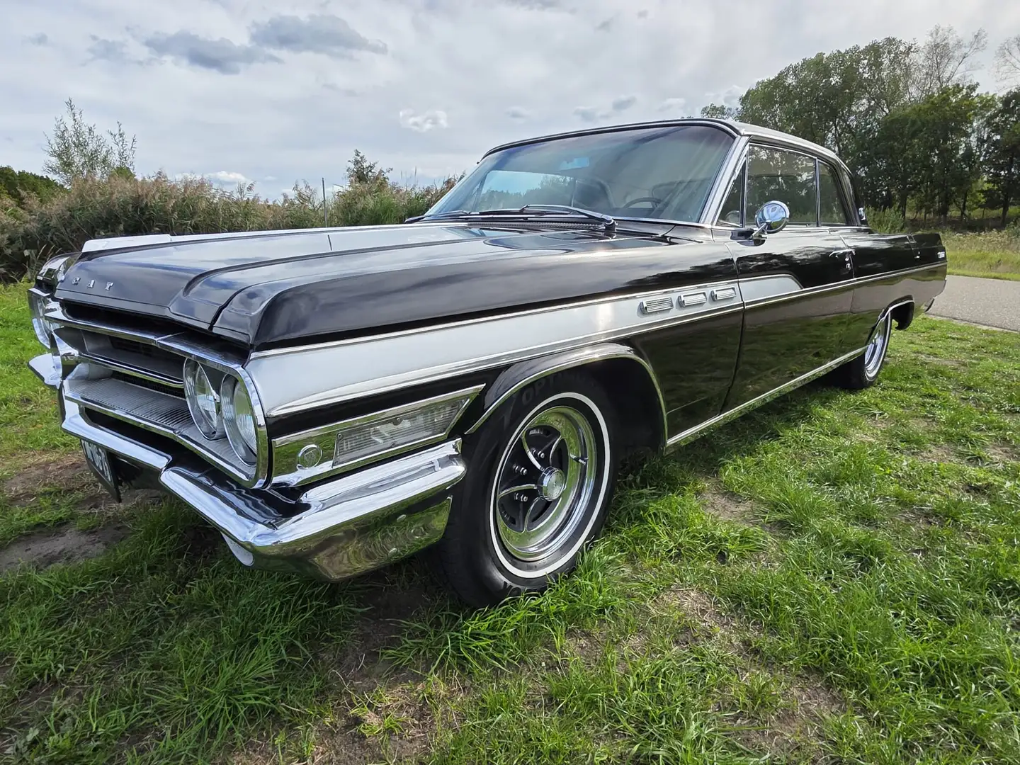 Buick Skylark Wildcat Sport Coupe Schwarz - 1