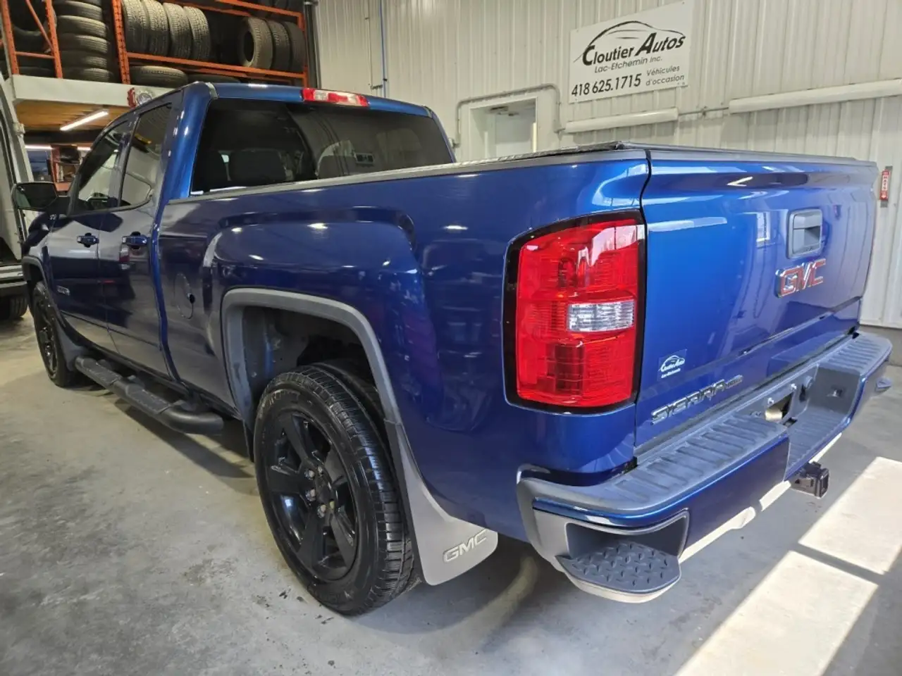 GMC Sierra 1500 снимка GMC Sierra 1500