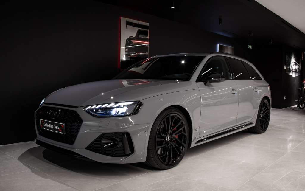 Audi RS4 Avant TFSI quattro tiptronic - foto 1
