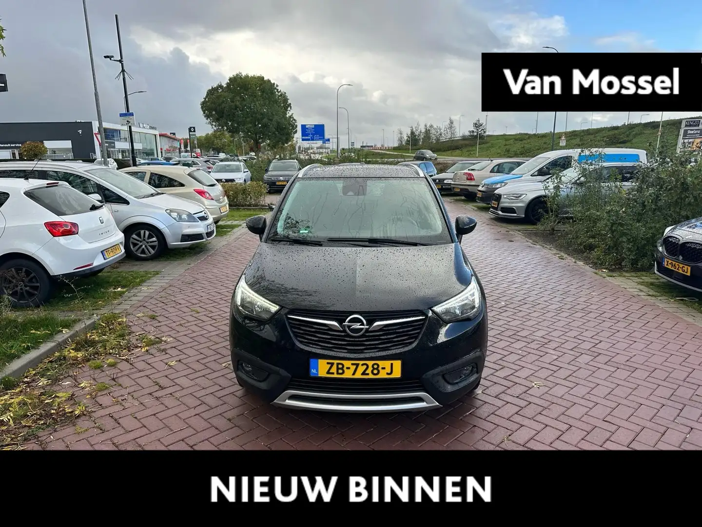 Opel Crossland X 1.2 Turbo Innovation | Navigatie | Apple carplay / Noir - 1