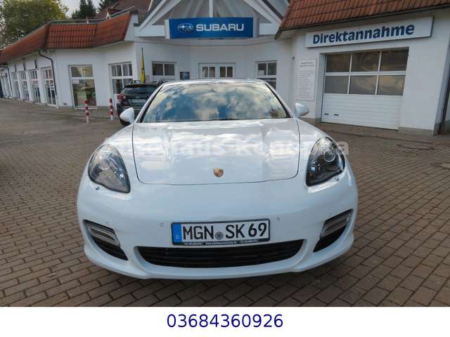 Porsche Panamera Turbo