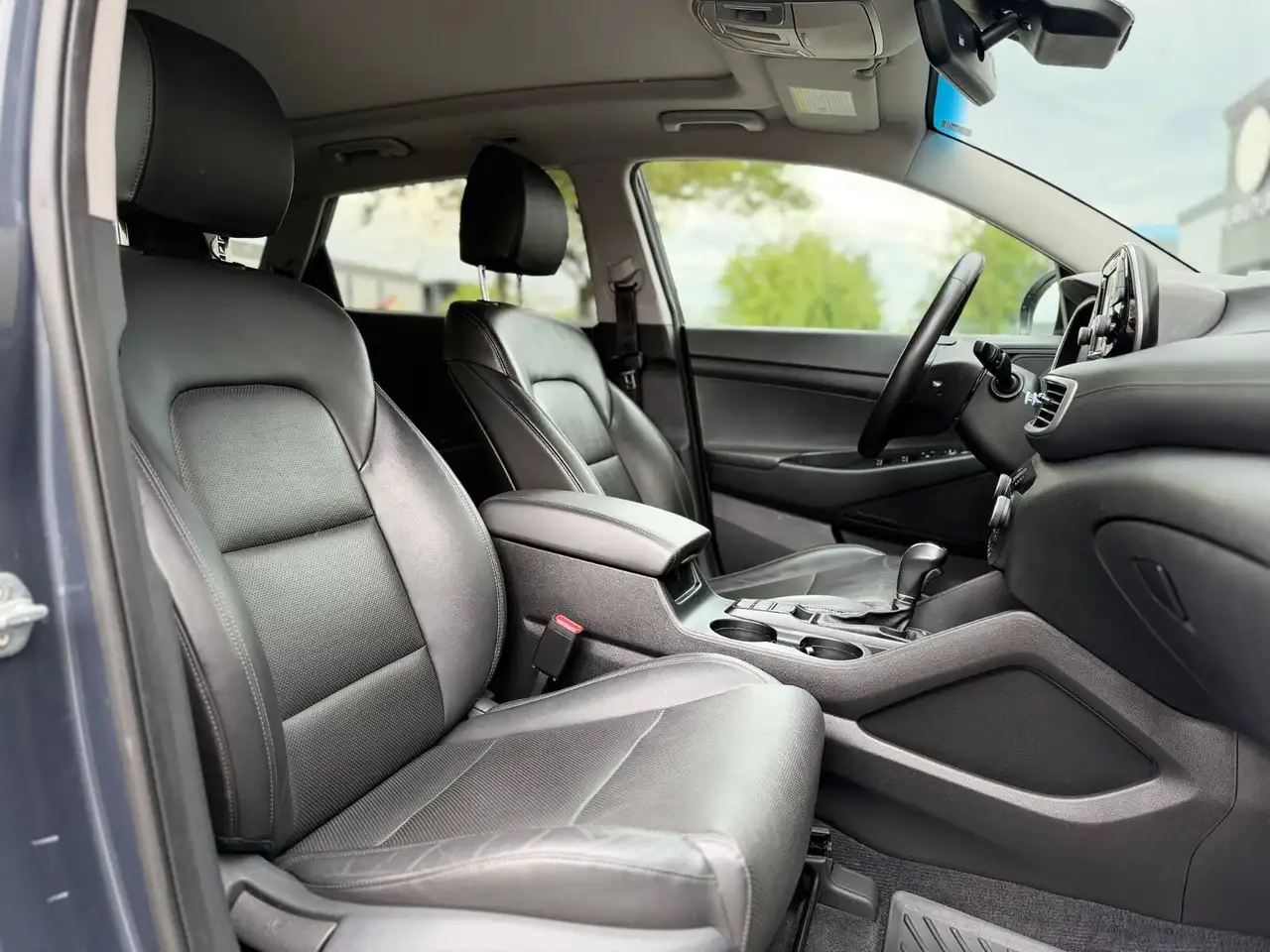 Hyundai TUCSON снимка Hyundai TUCSON